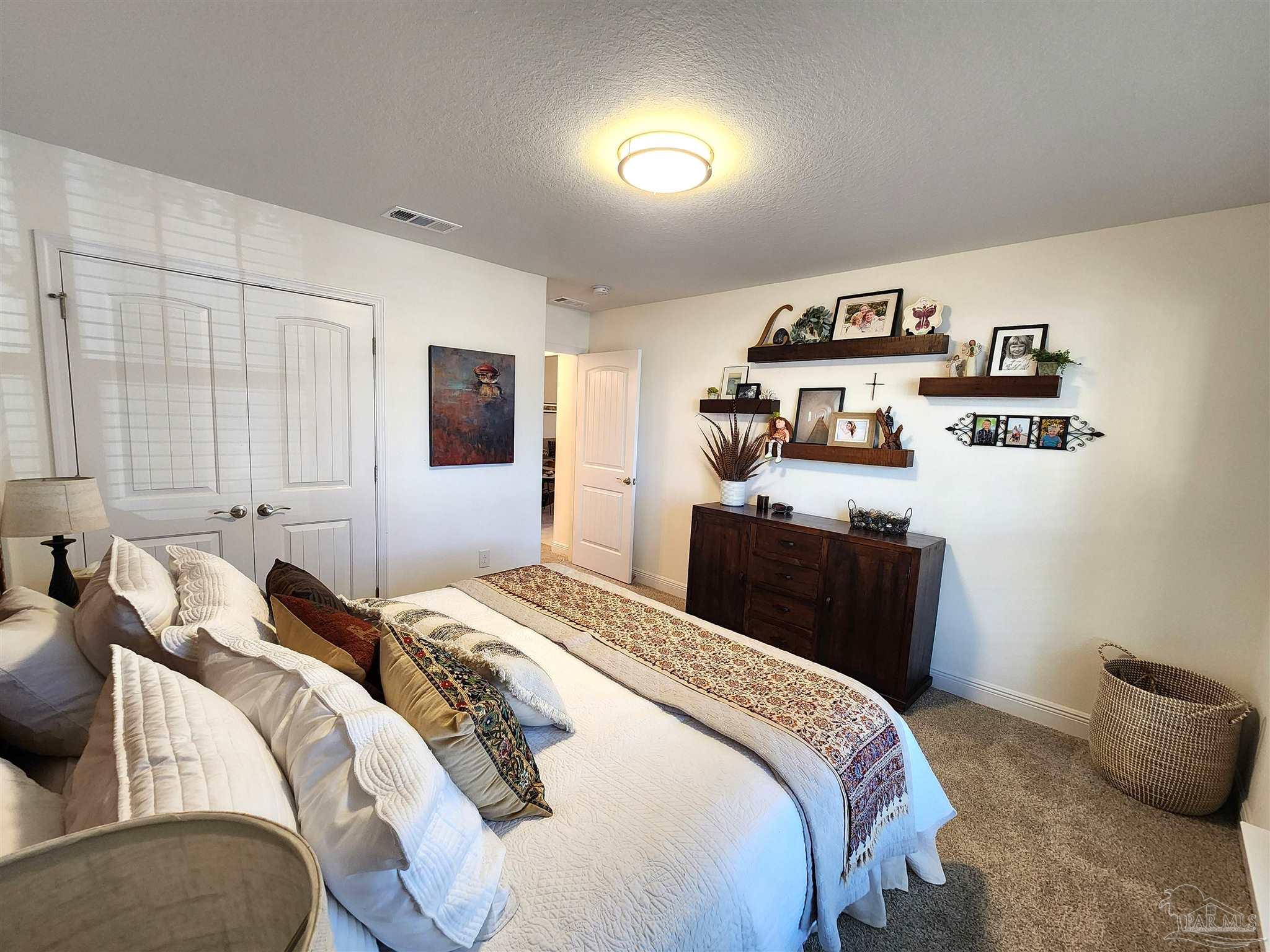 5902 Creek Side Circle Pensacola FL 32504