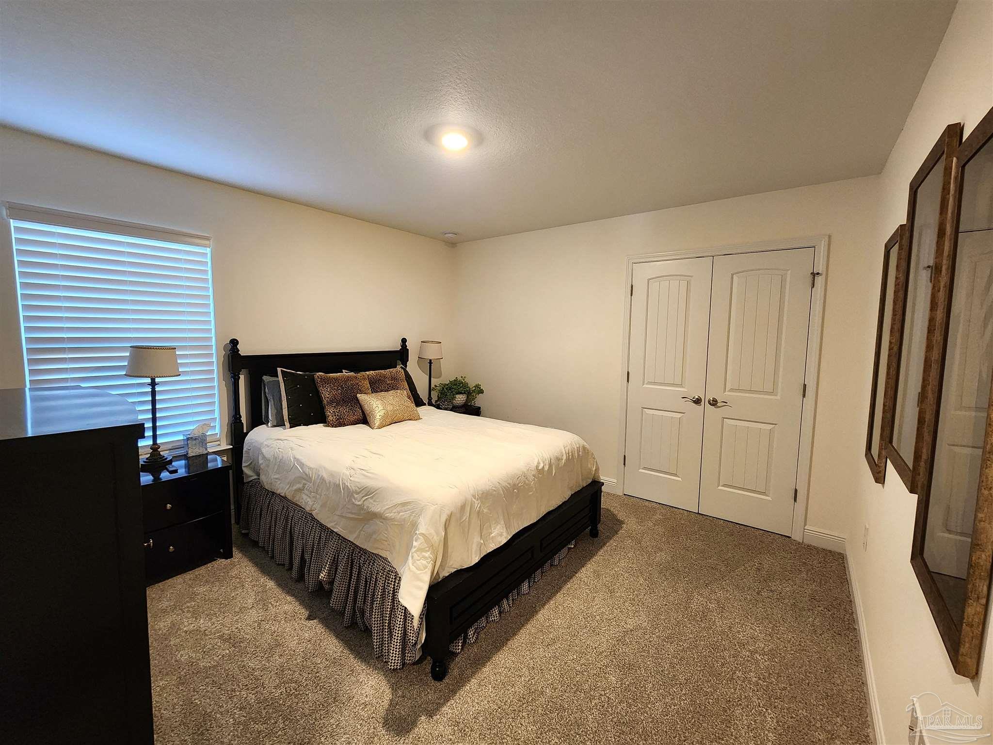 5902 Creek Side Circle Pensacola FL 32504