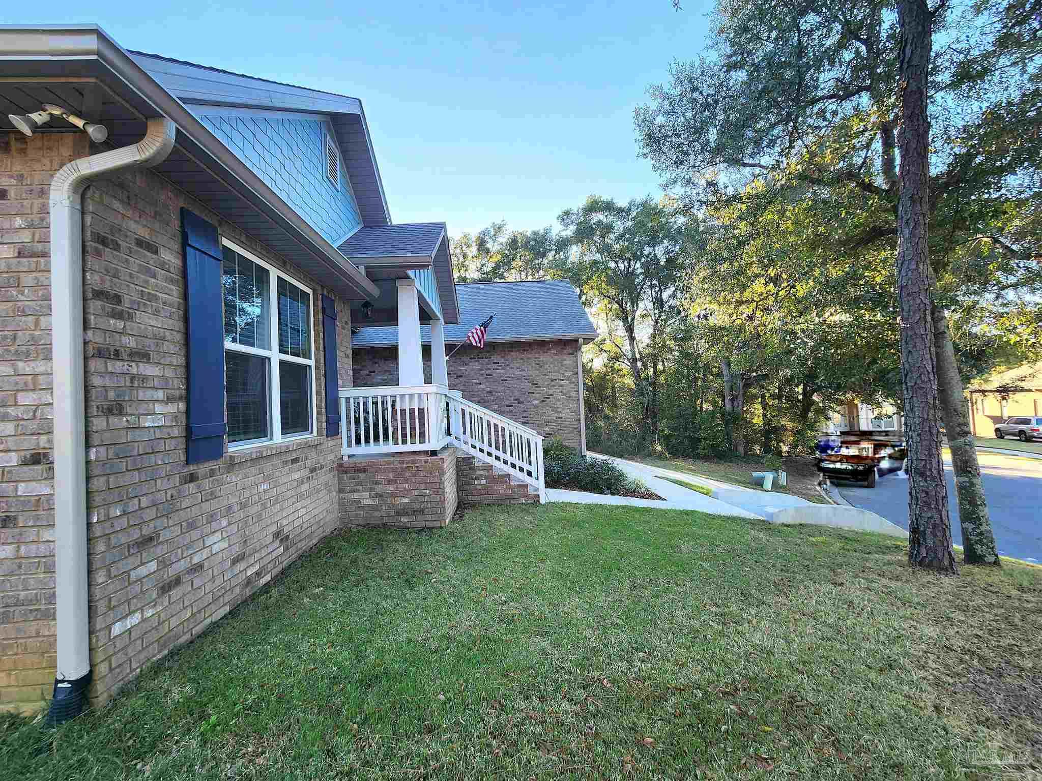 5902 Creek Side Circle Pensacola FL 32504
