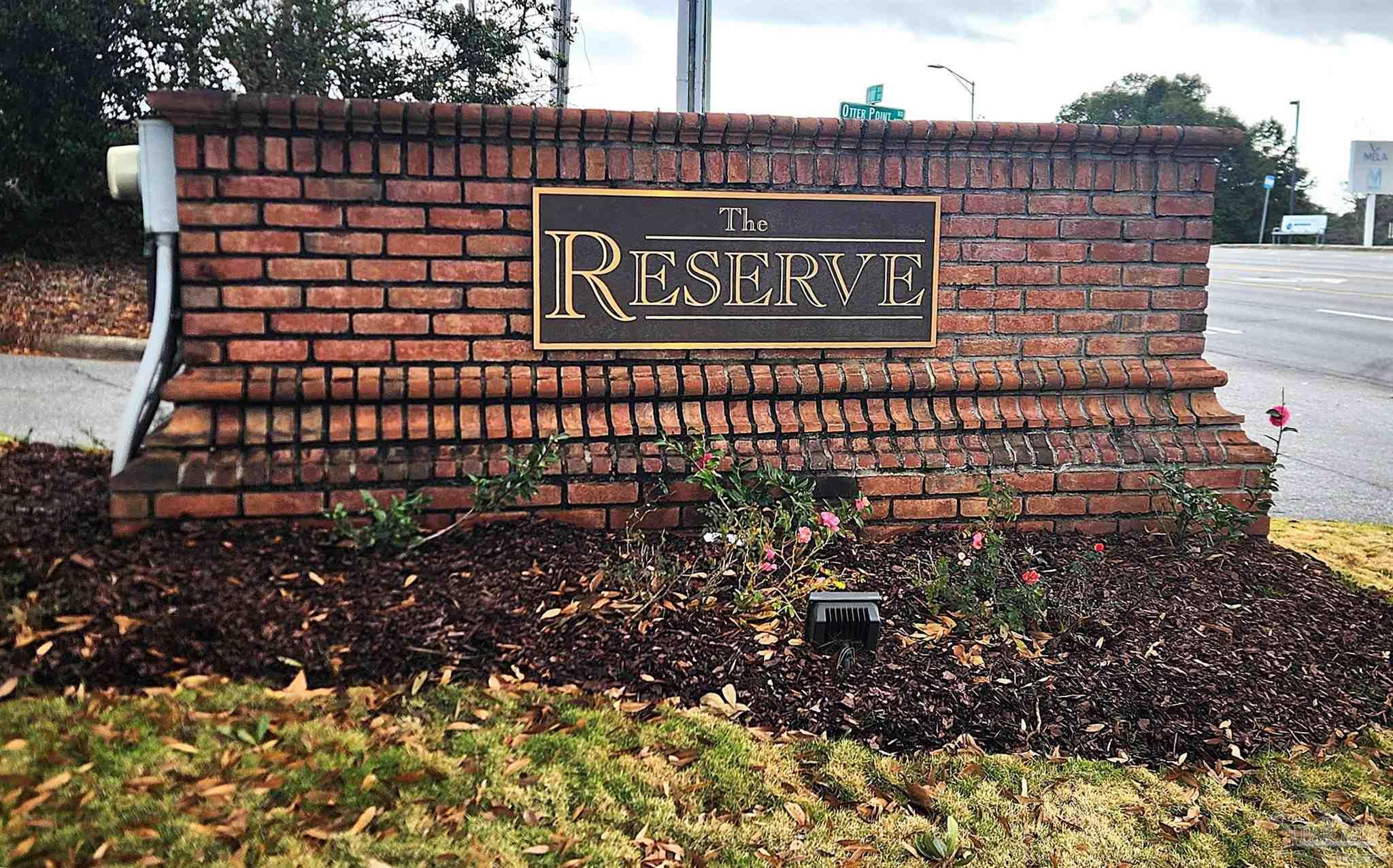 5902 Creek Side Circle Pensacola FL 32504