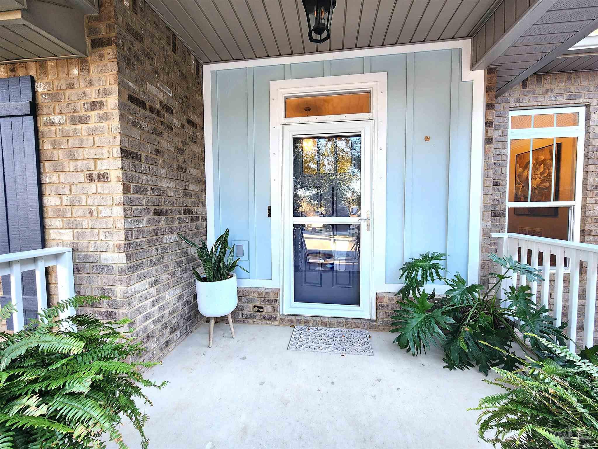 5902 Creek Side Circle Pensacola FL 32504
