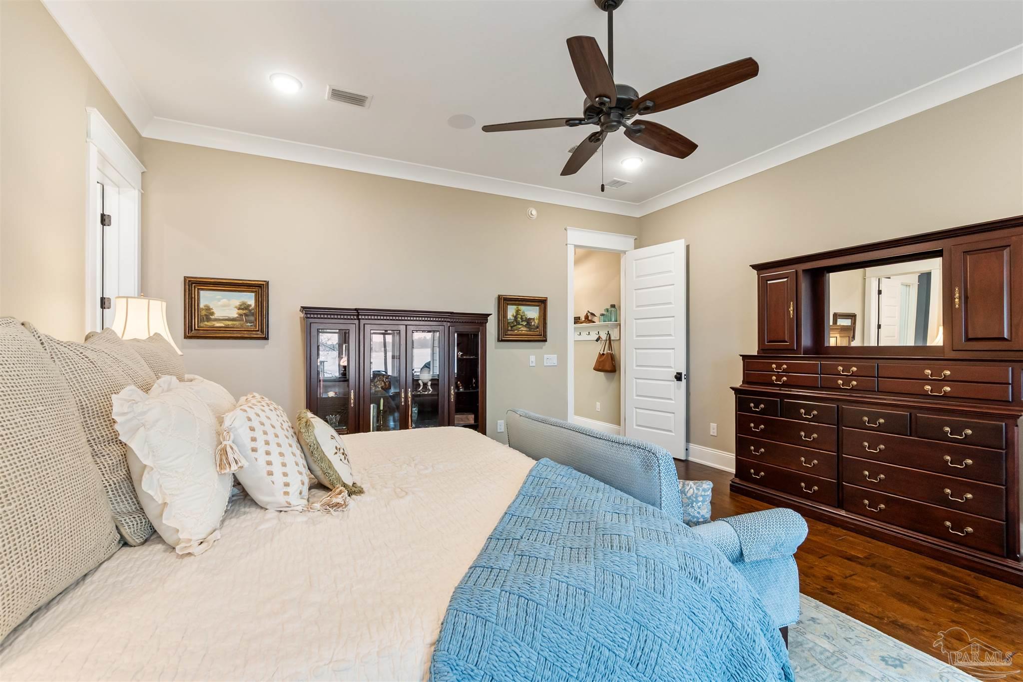 3940 Plantation Cove Court Milton FL 32583