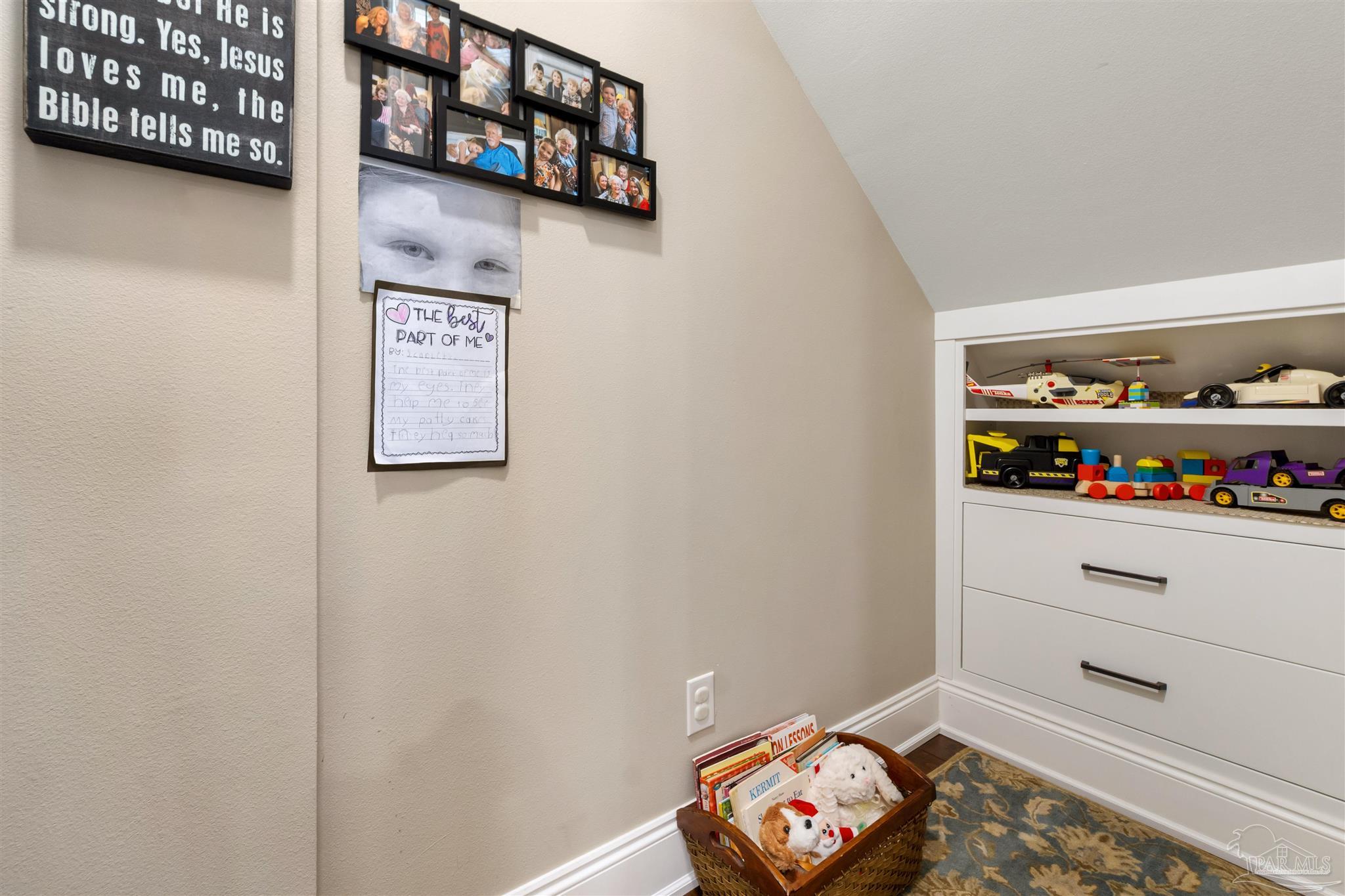 3940 Plantation Cove Court Milton FL 32583