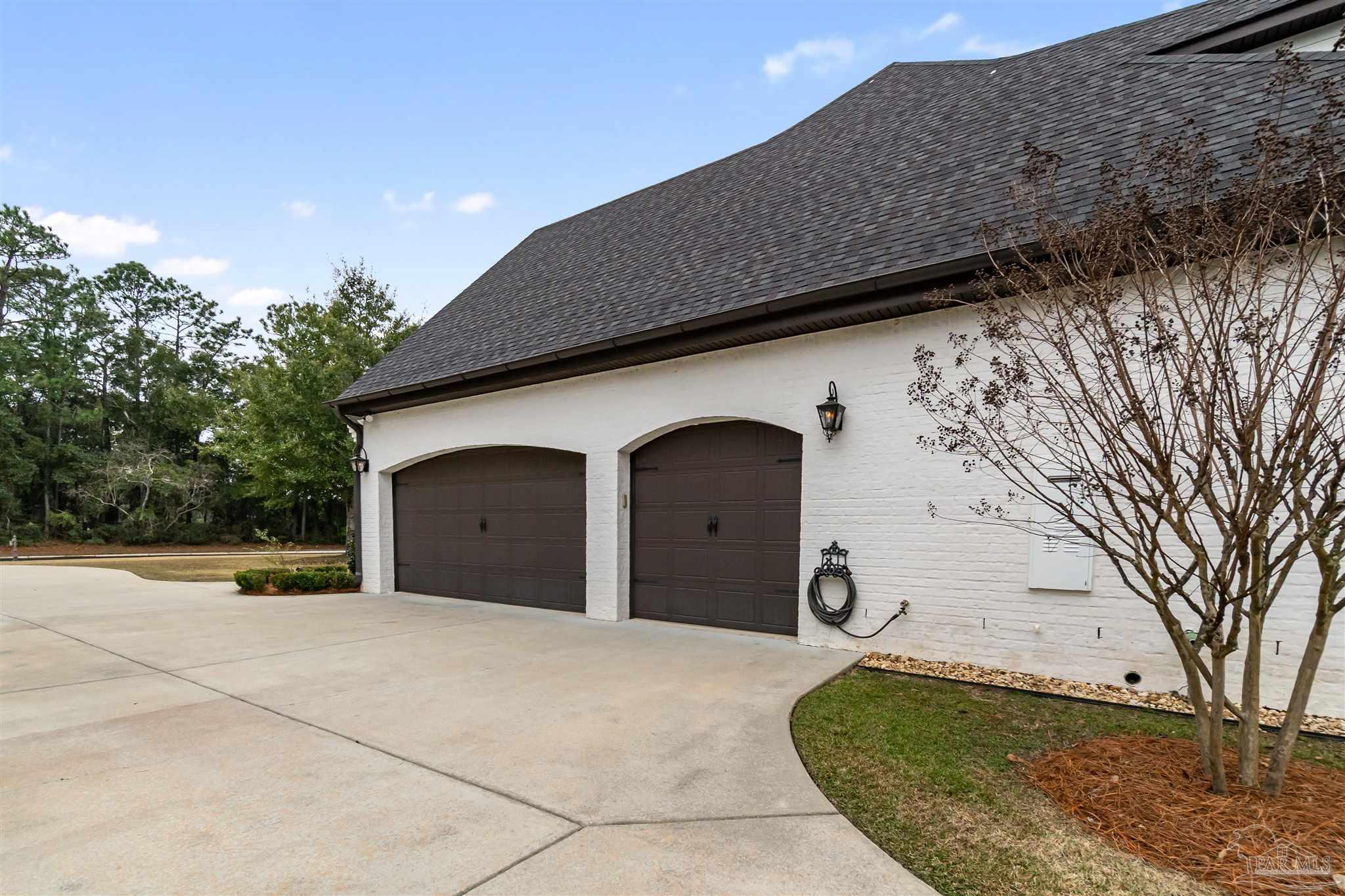 3940 Plantation Cove Court Milton FL 32583