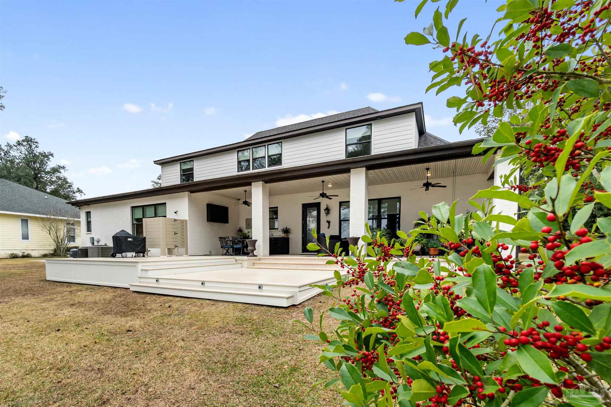 3940 Plantation Cove Court Milton FL 32583