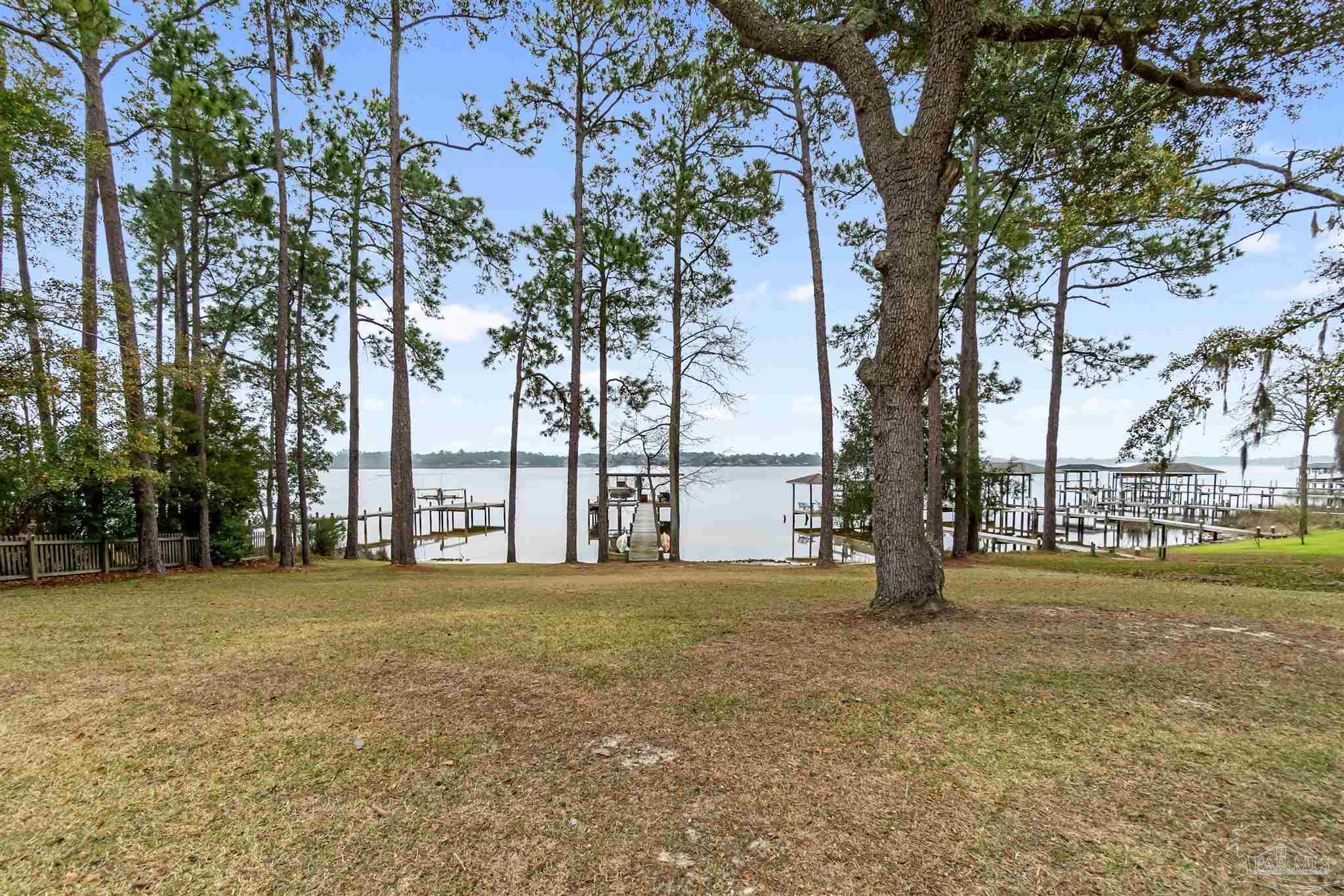 3940 Plantation Cove Court Milton FL 32583