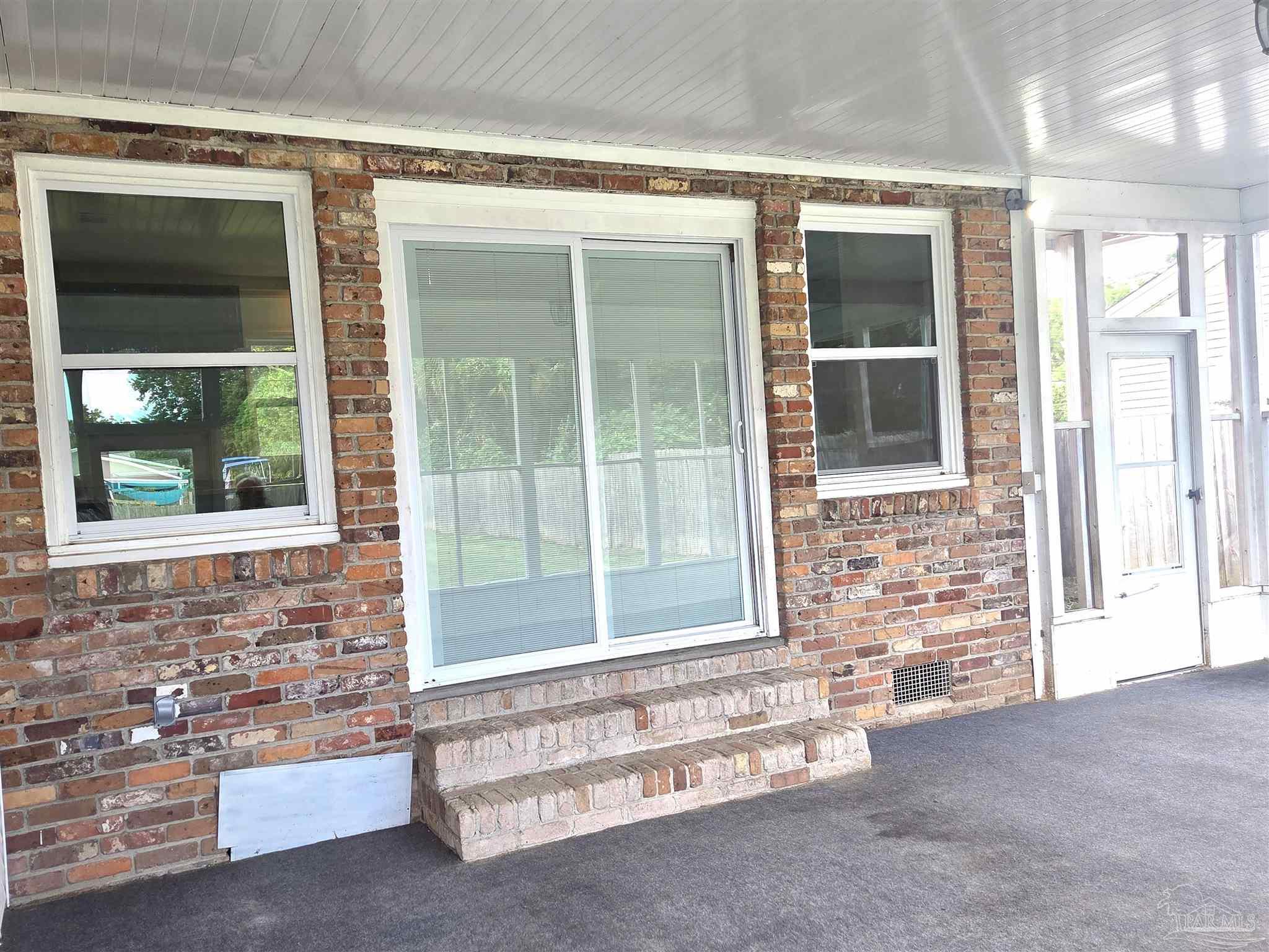 1217 Dexter Avenue Pensacola FL 32507