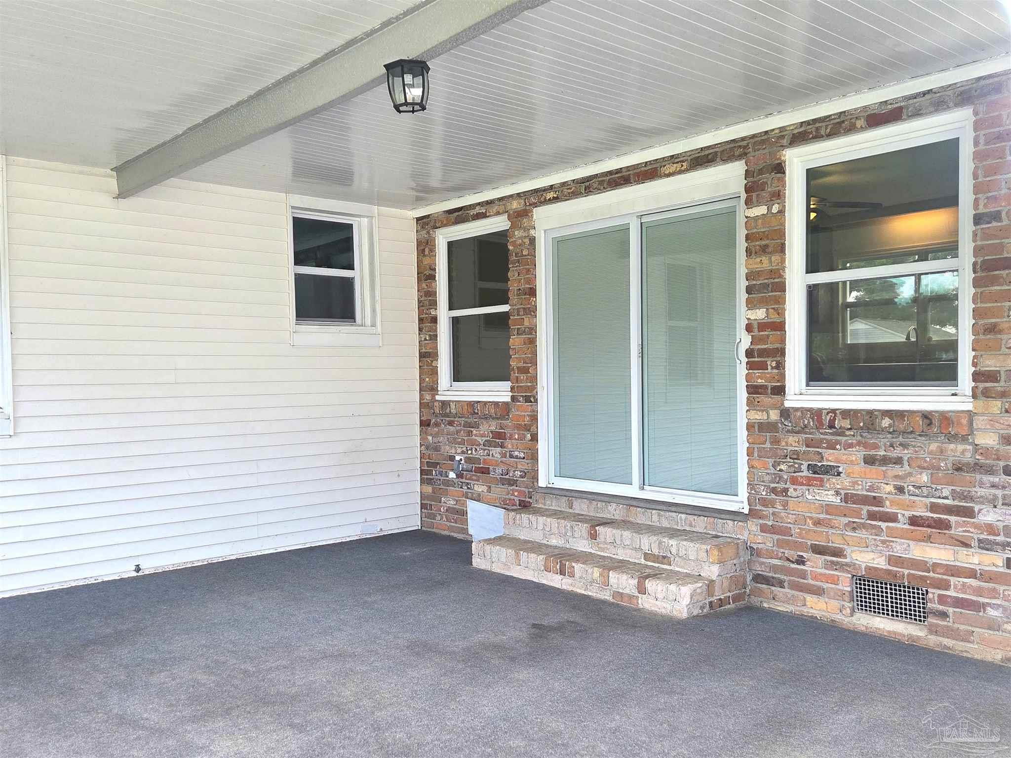 1217 Dexter Avenue Pensacola FL 32507