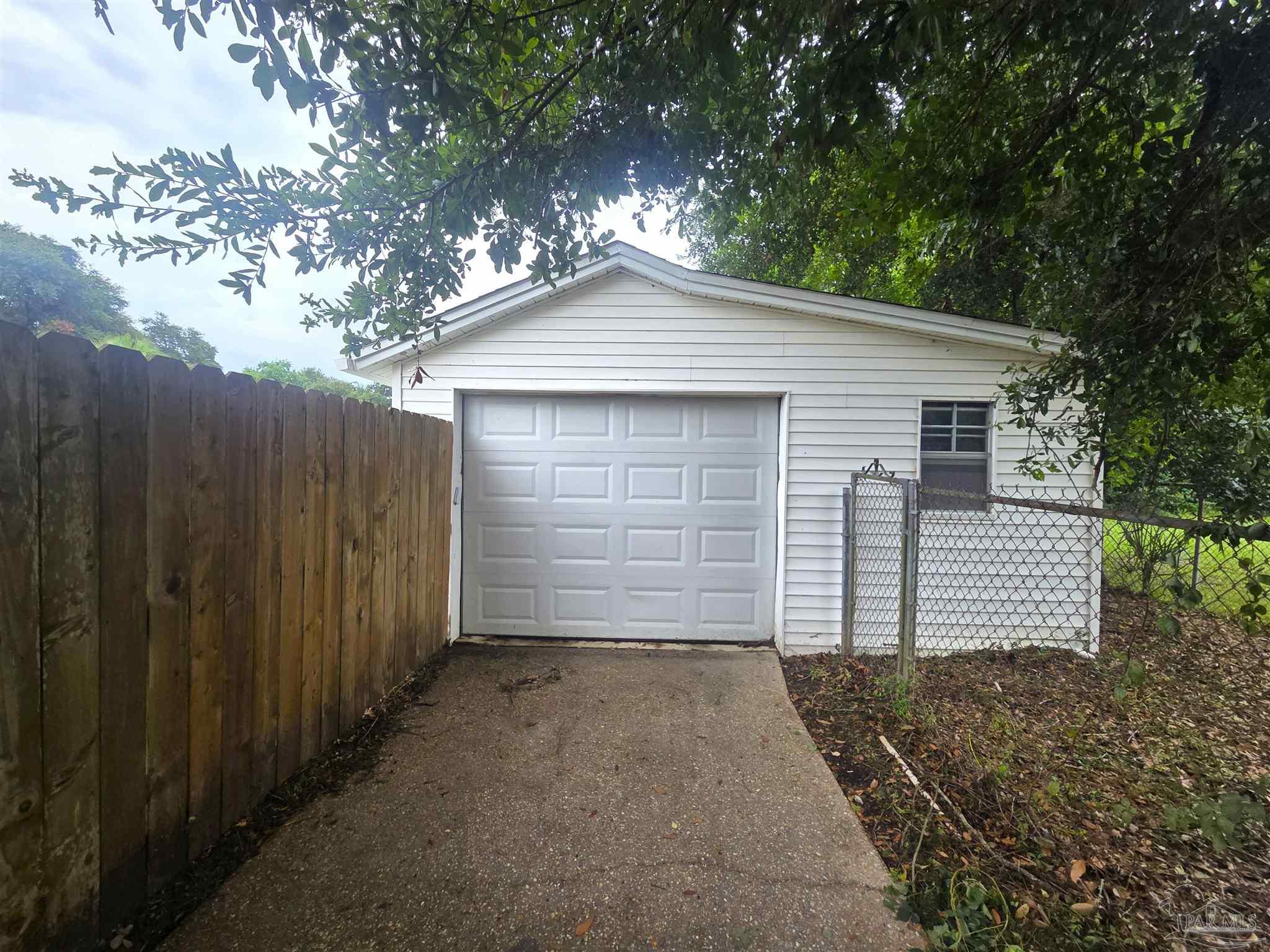 1217 Dexter Avenue Pensacola FL 32507
