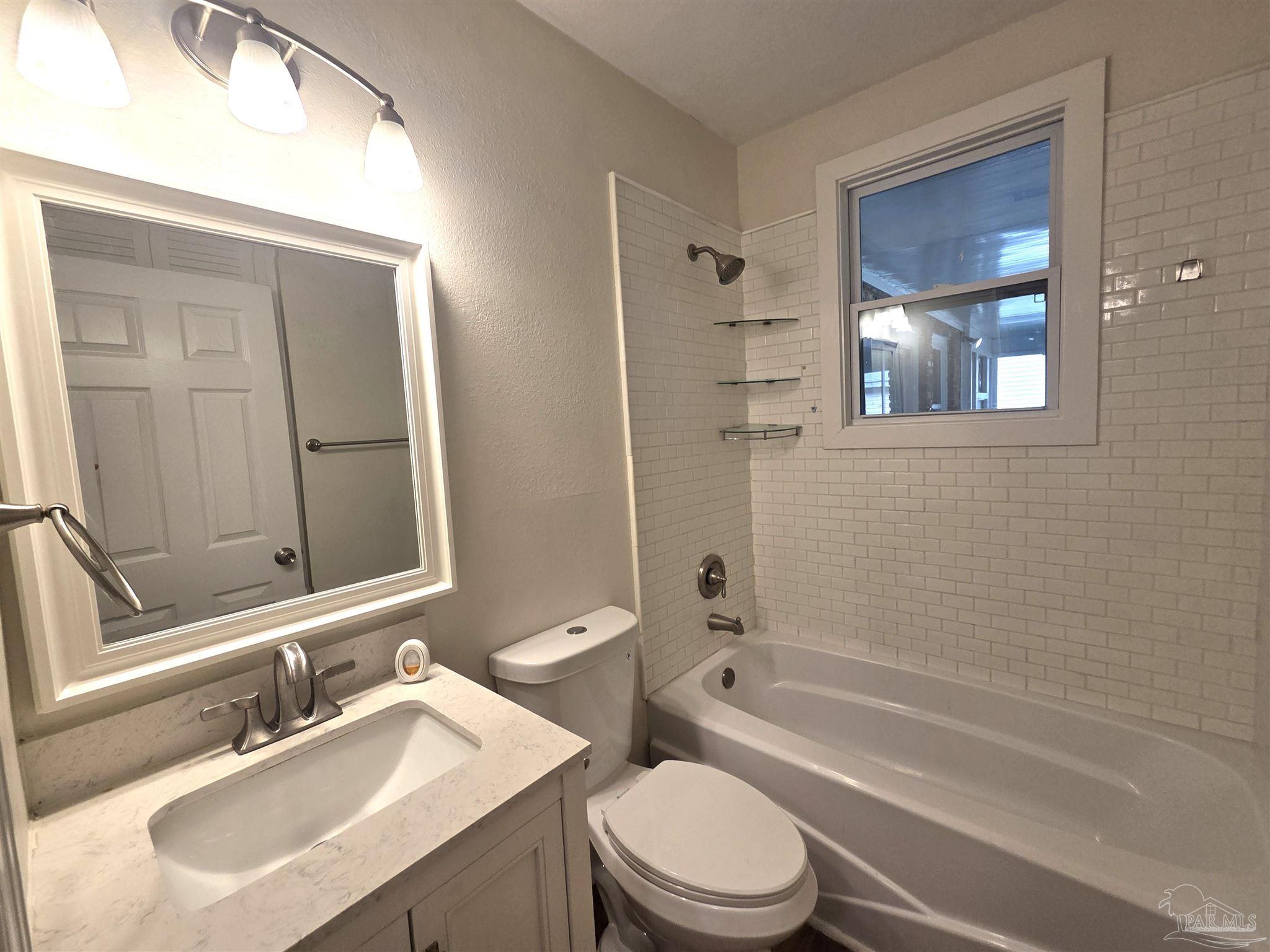 1217 Dexter Avenue Pensacola FL 32507