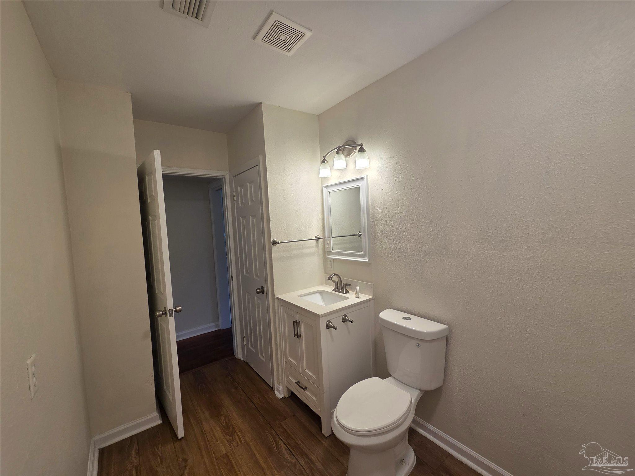 1217 Dexter Avenue Pensacola FL 32507