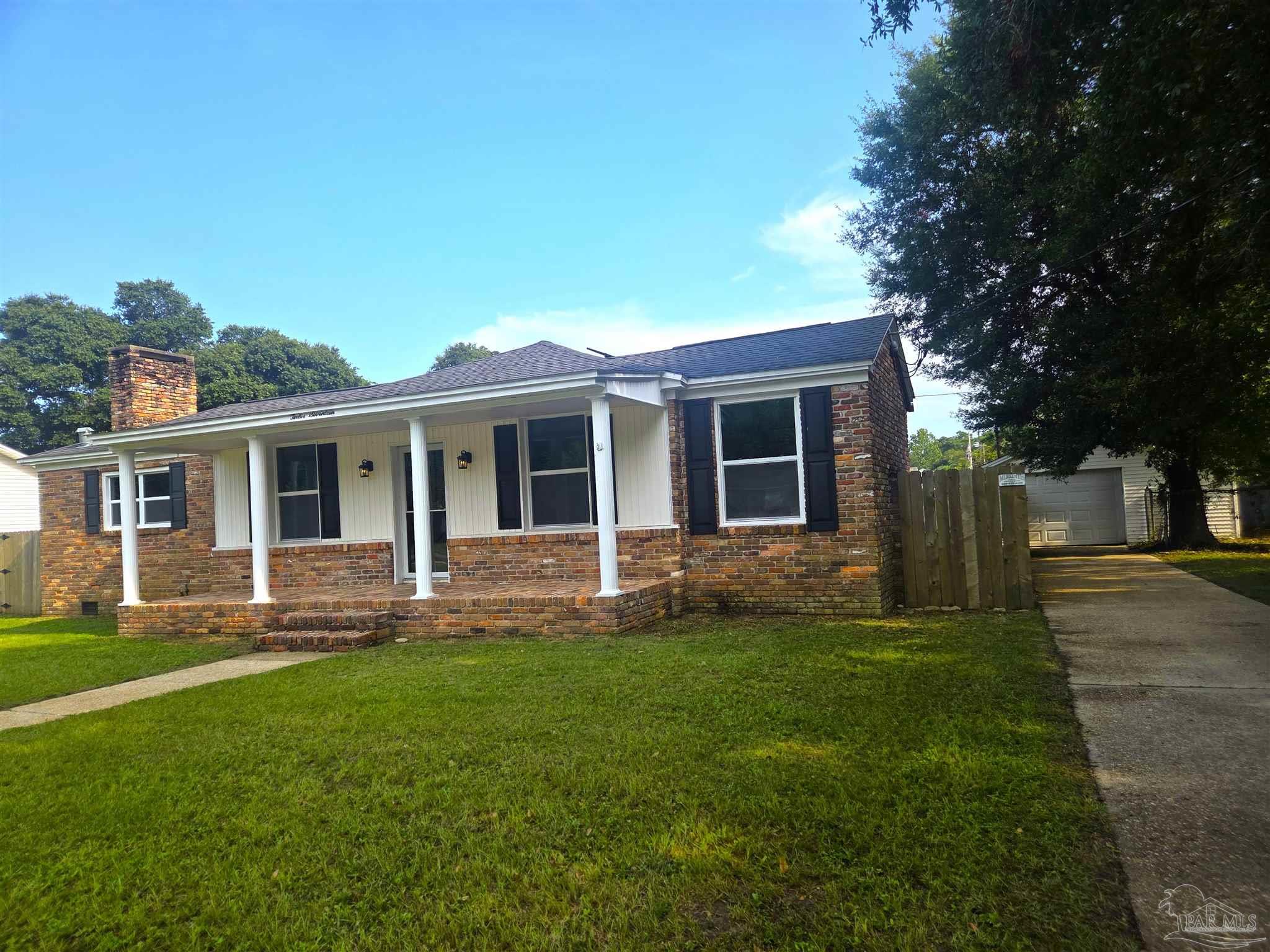 1217 Dexter Avenue Pensacola FL 32507