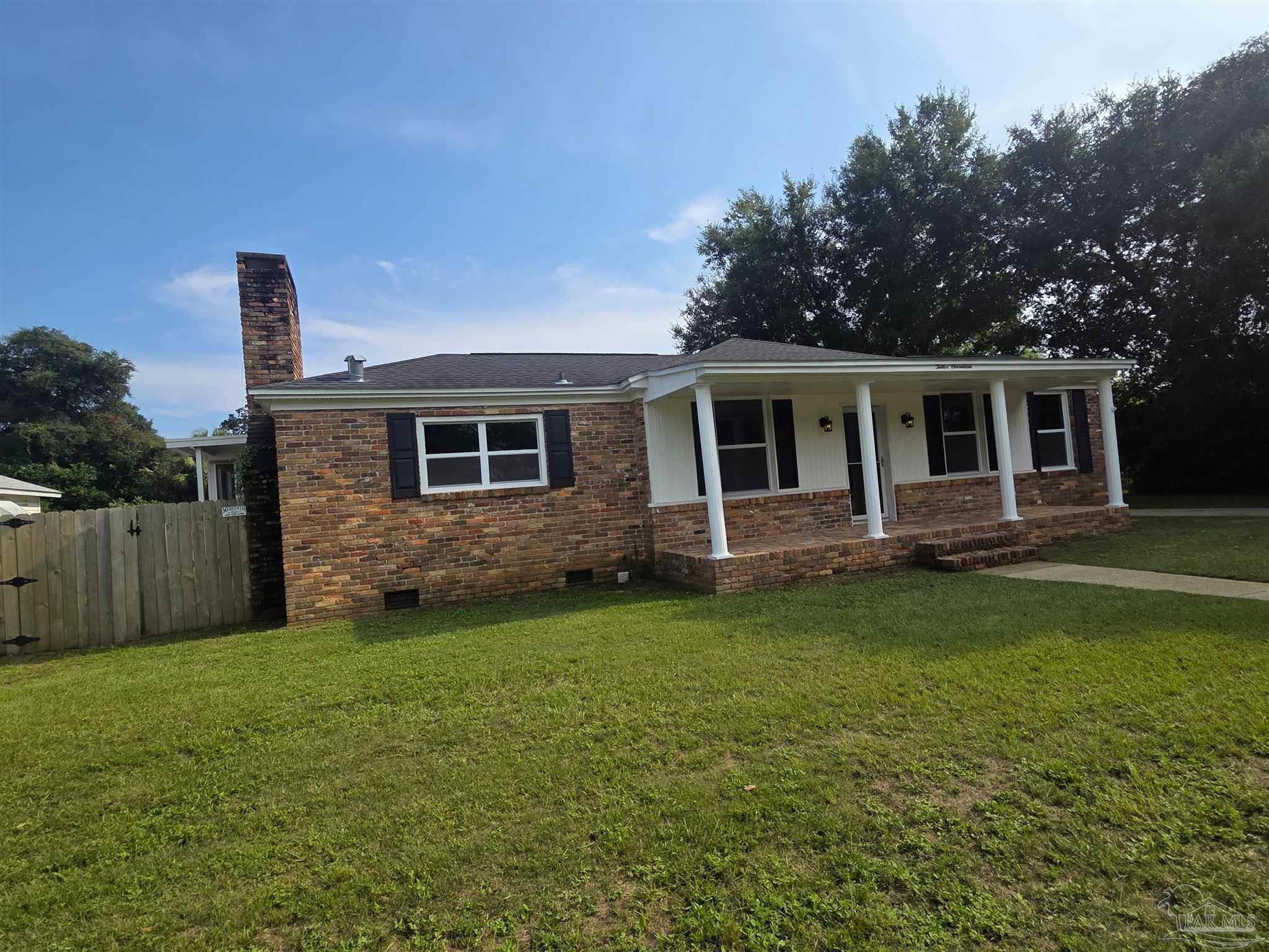 1217 Dexter Avenue Pensacola FL 32507