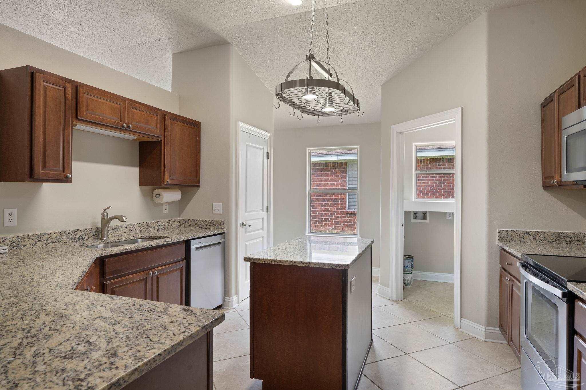 1522 Brigaten Court Gulf Breeze FL 32563