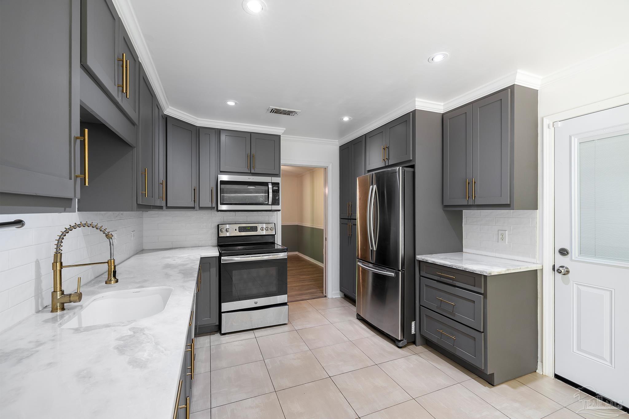 54 Blithewood Drive Pensacola FL 32514