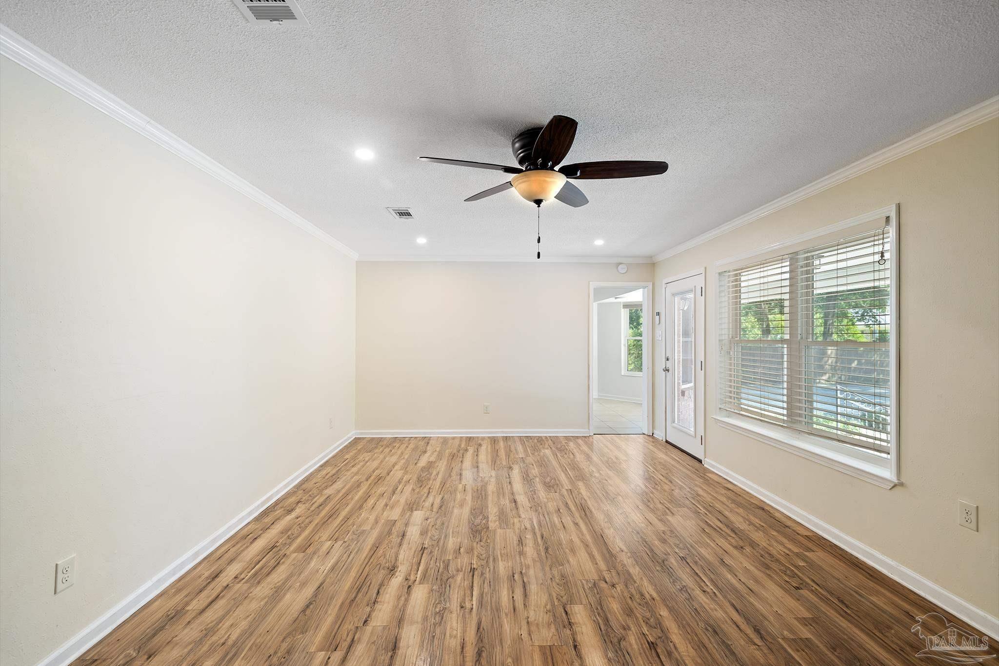 54 Blithewood Drive Pensacola FL 32514