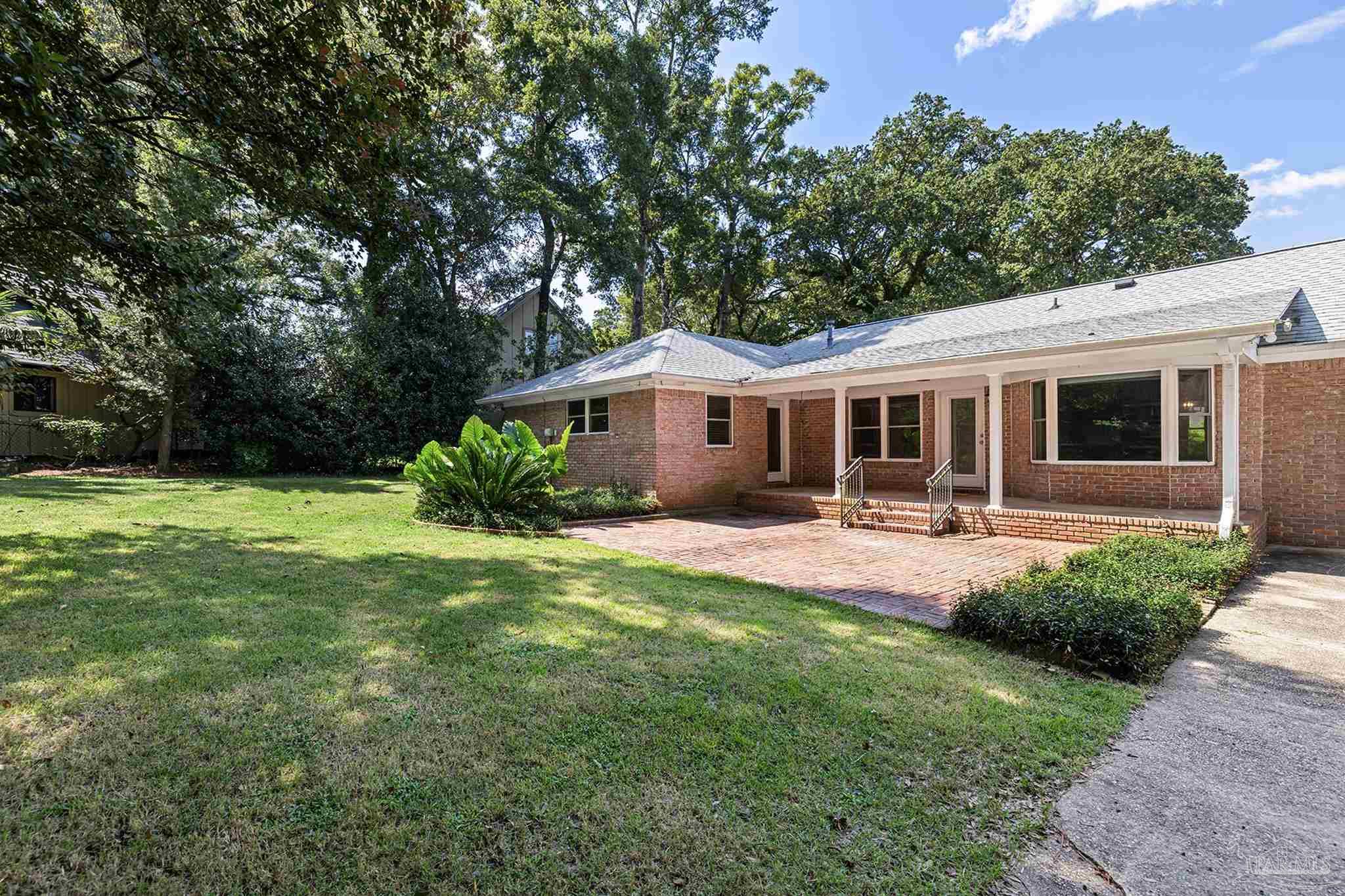 54 Blithewood Drive Pensacola FL 32514