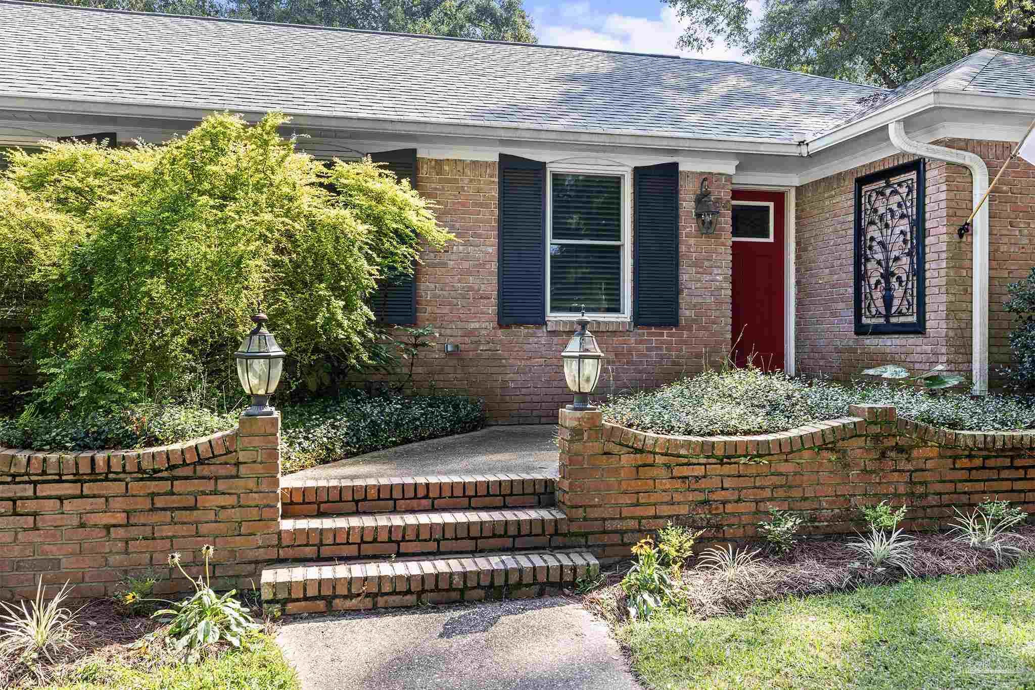54 Blithewood Drive Pensacola FL 32514