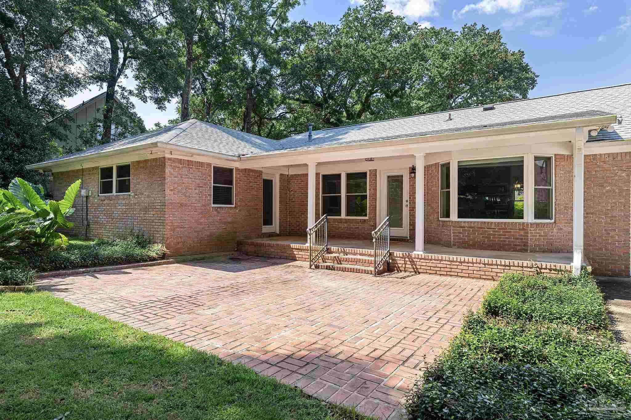 54 Blithewood Drive Pensacola FL 32514