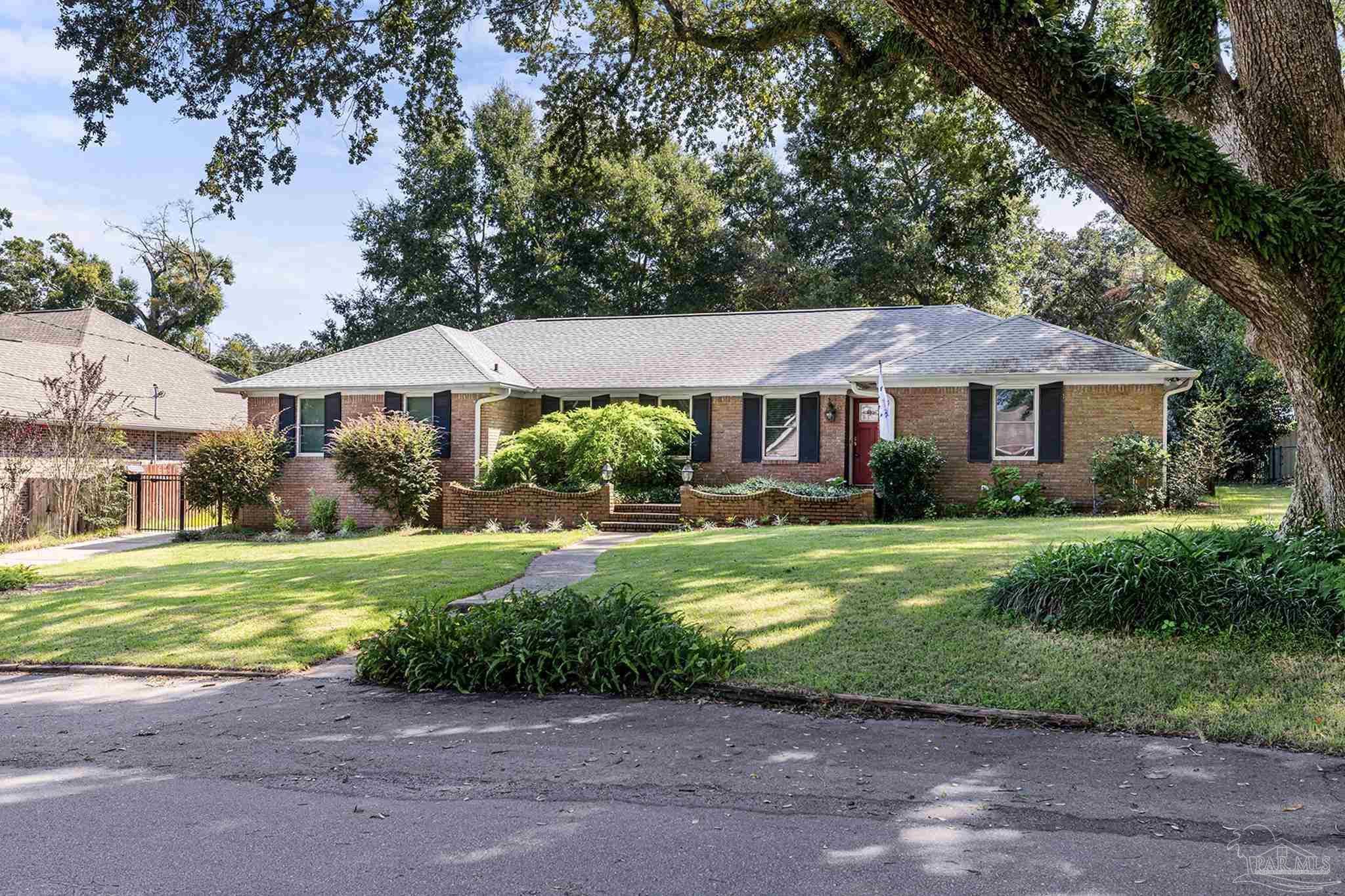 54 Blithewood Drive Pensacola FL 32514