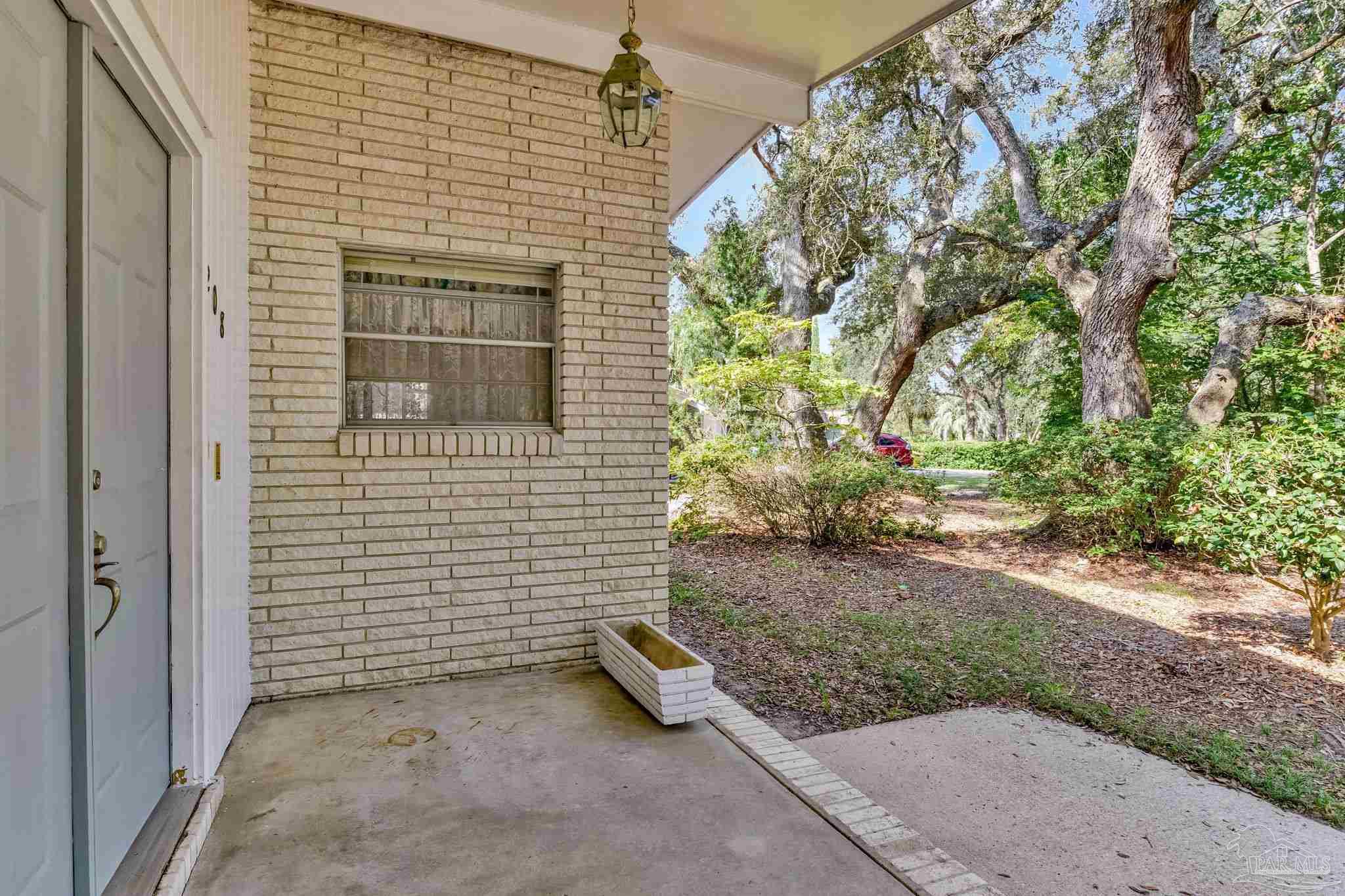 208 Cordoba Street Gulf Breeze FL 32561