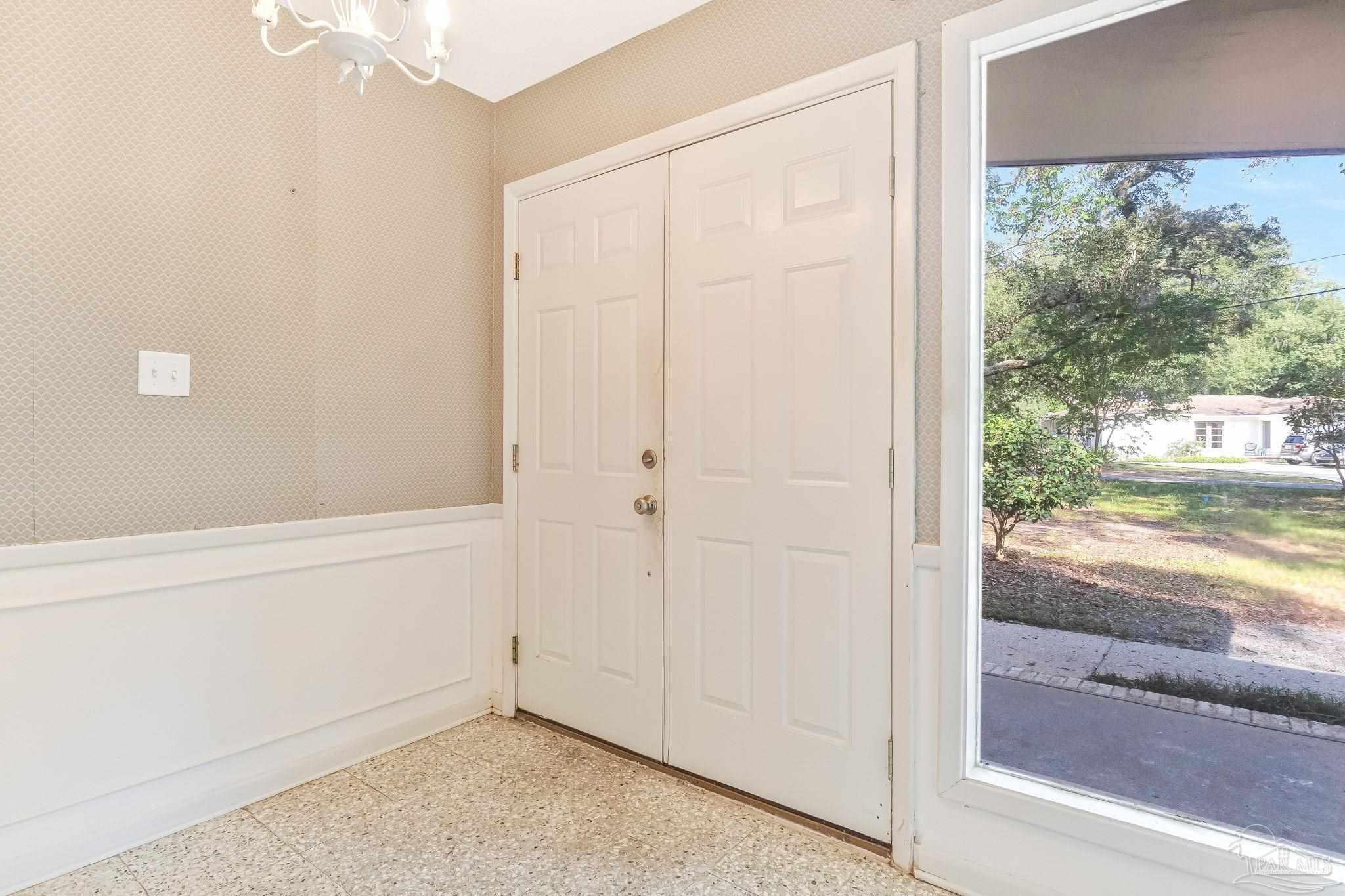 208 Cordoba Street Gulf Breeze FL 32561