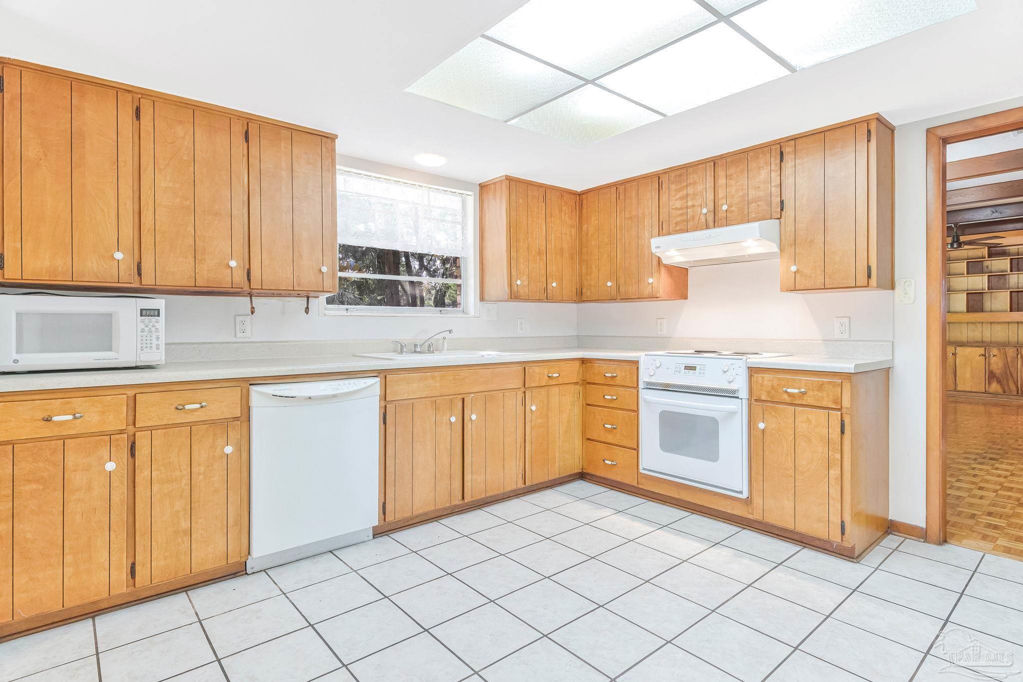 208 Cordoba Street Gulf Breeze FL 32561