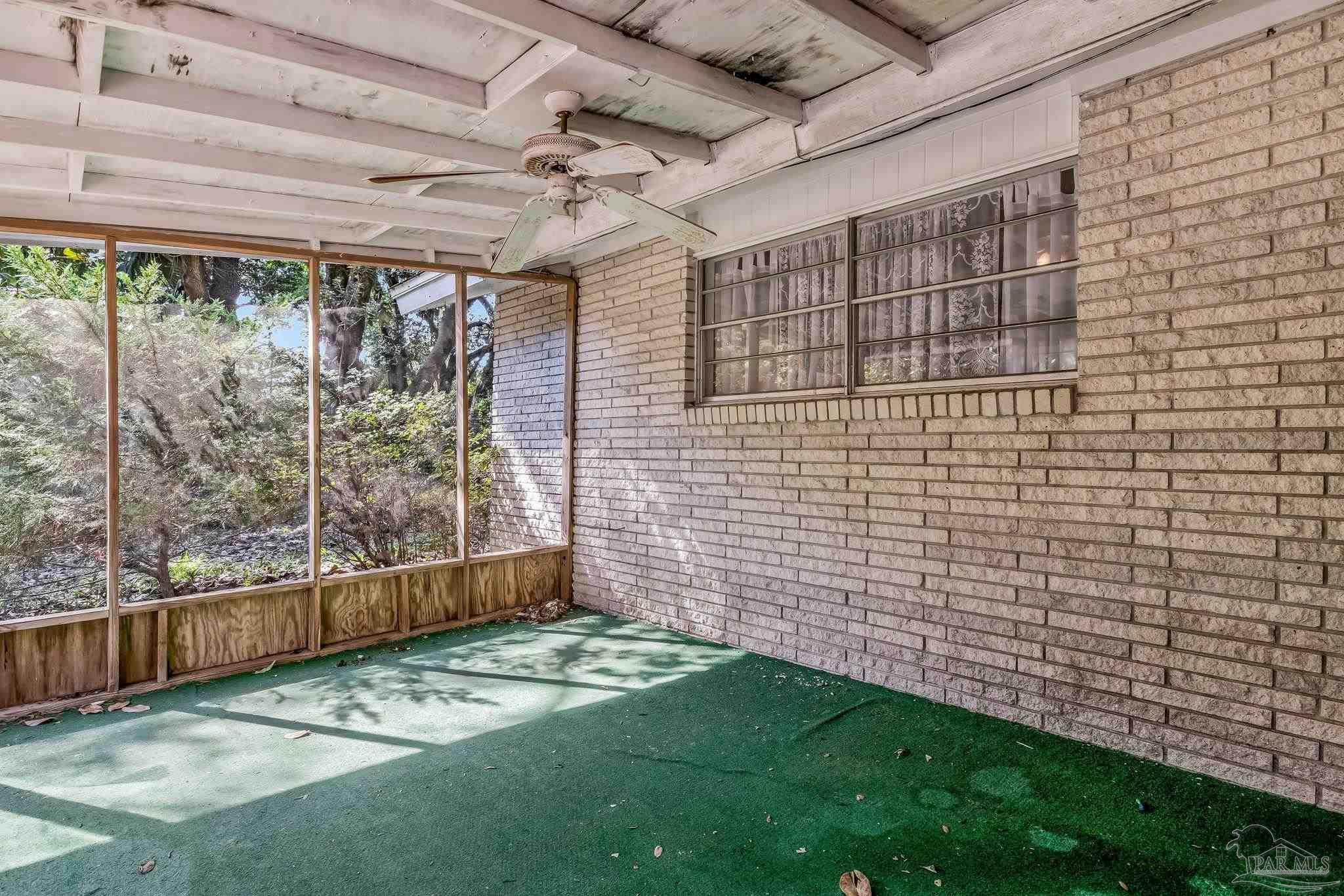 208 Cordoba Street Gulf Breeze FL 32561