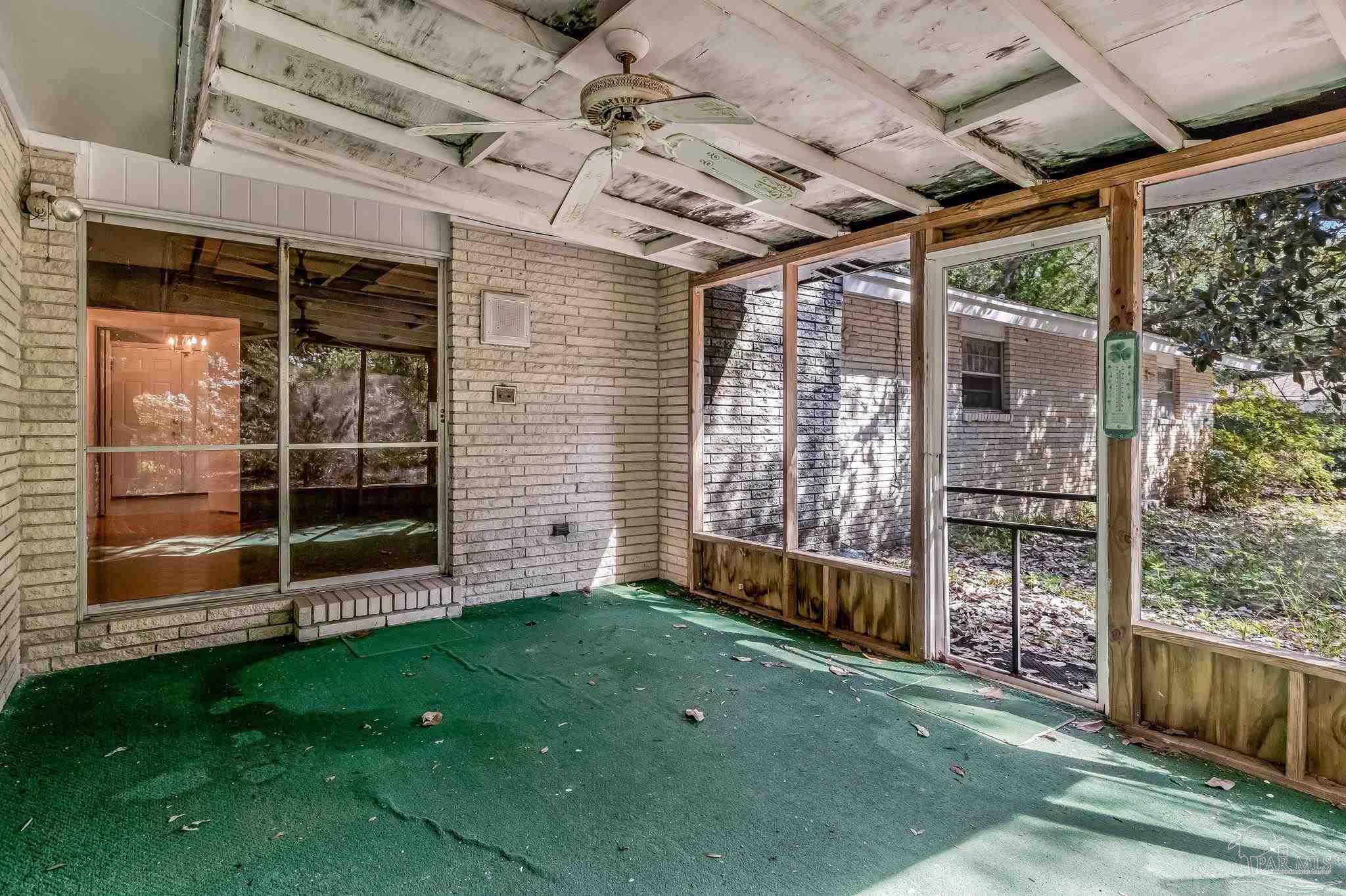 208 Cordoba Street Gulf Breeze FL 32561