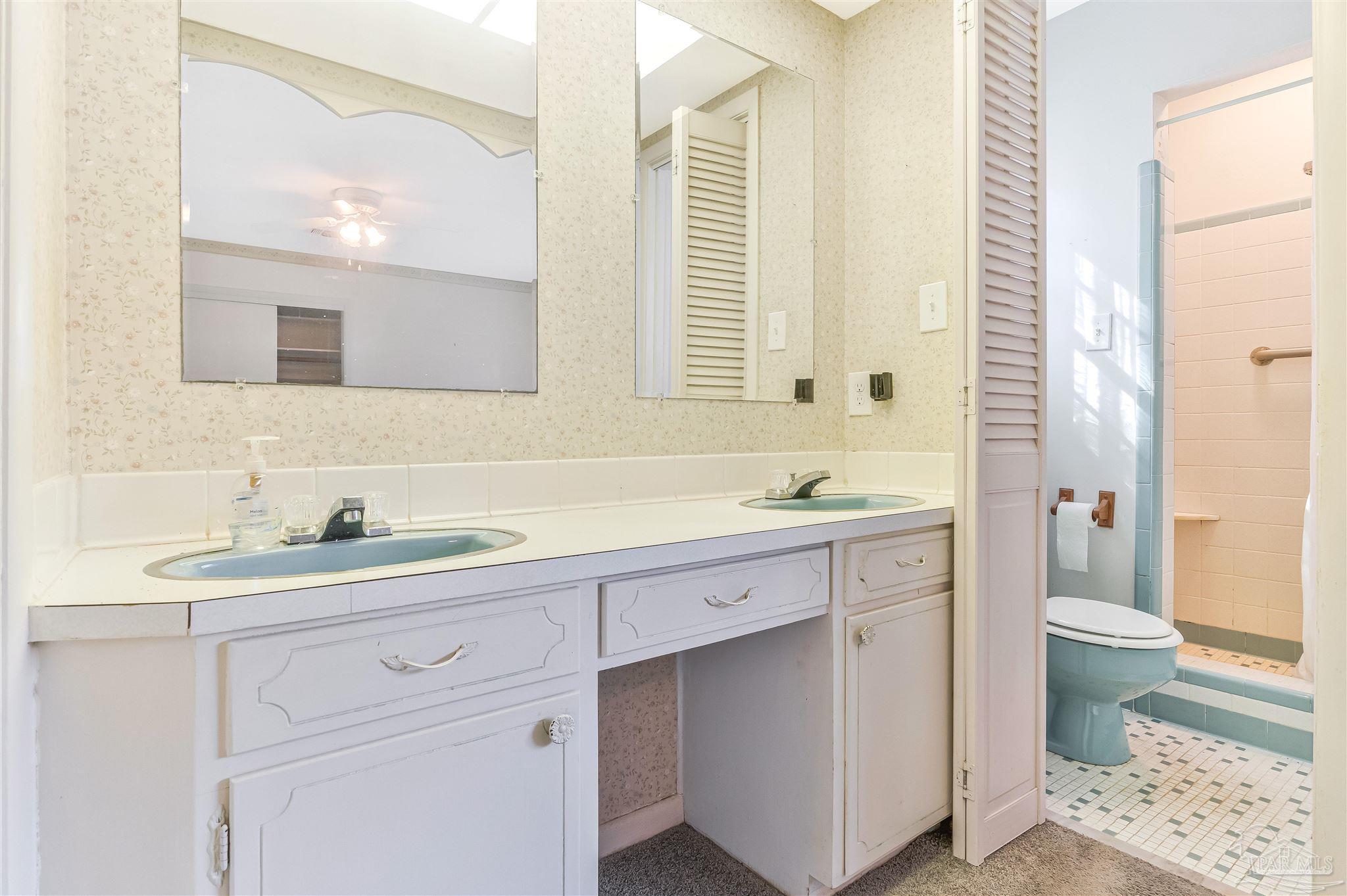 208 Cordoba Street Gulf Breeze FL 32561