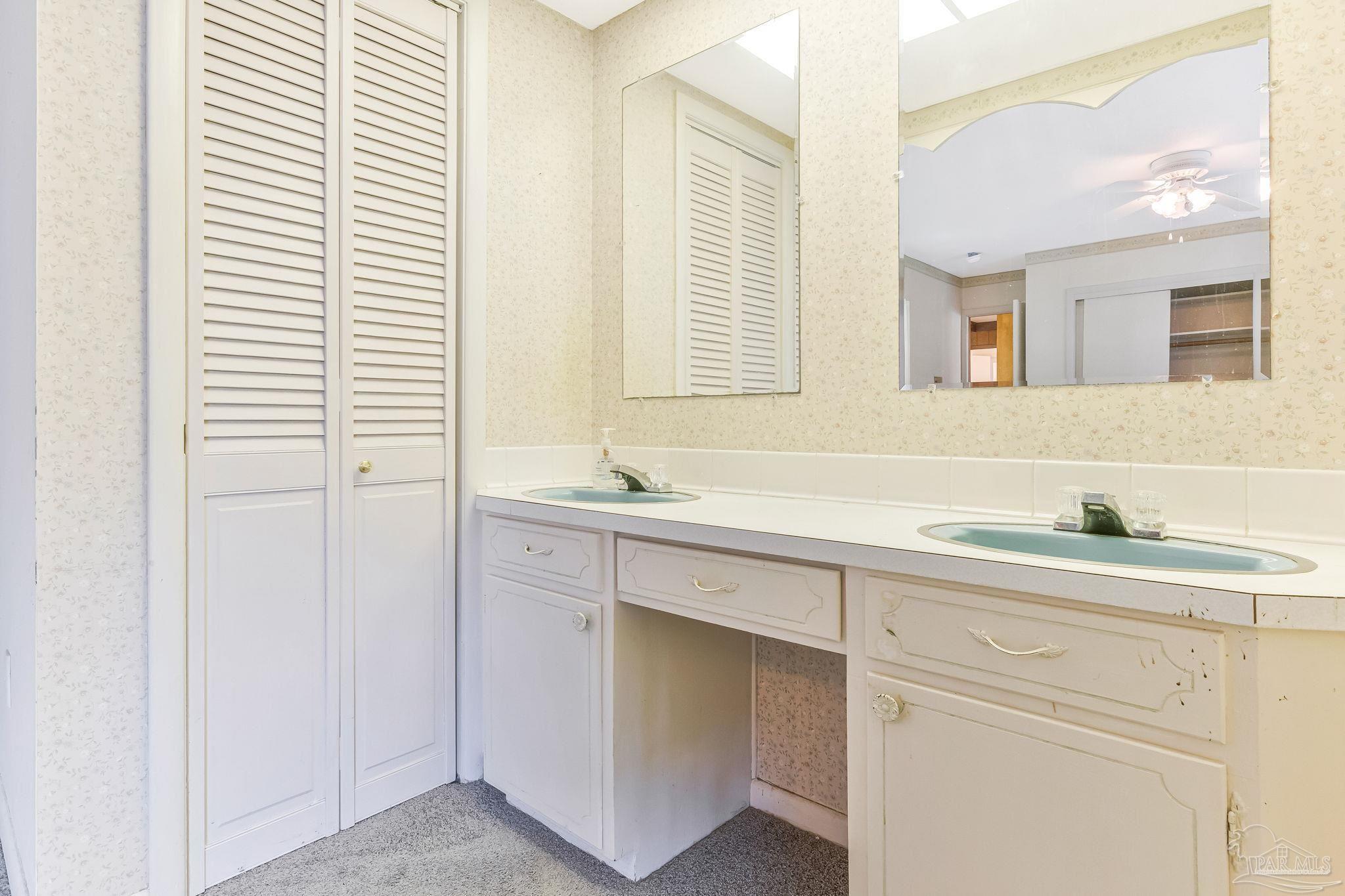 208 Cordoba Street Gulf Breeze FL 32561