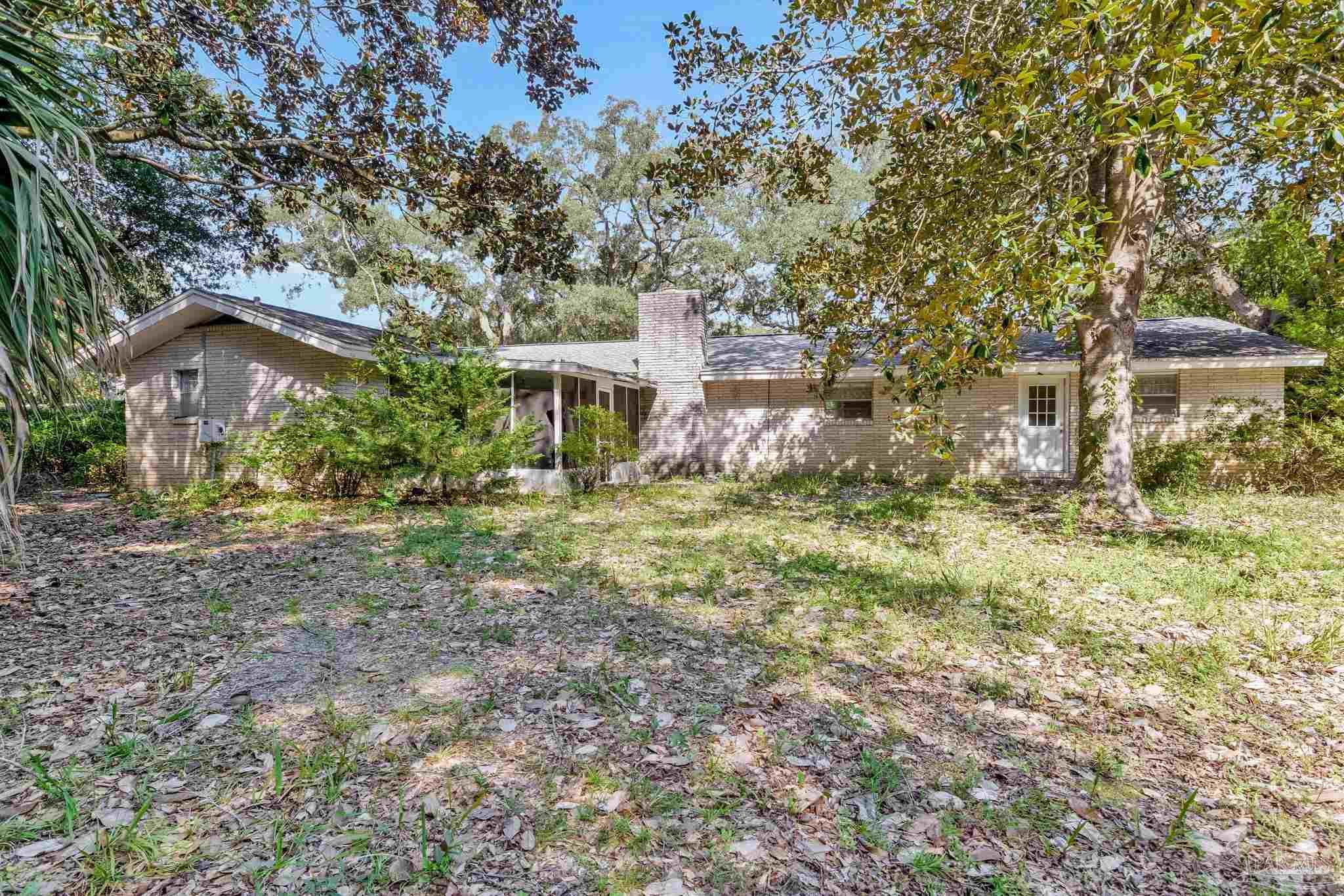 208 Cordoba Street Gulf Breeze FL 32561