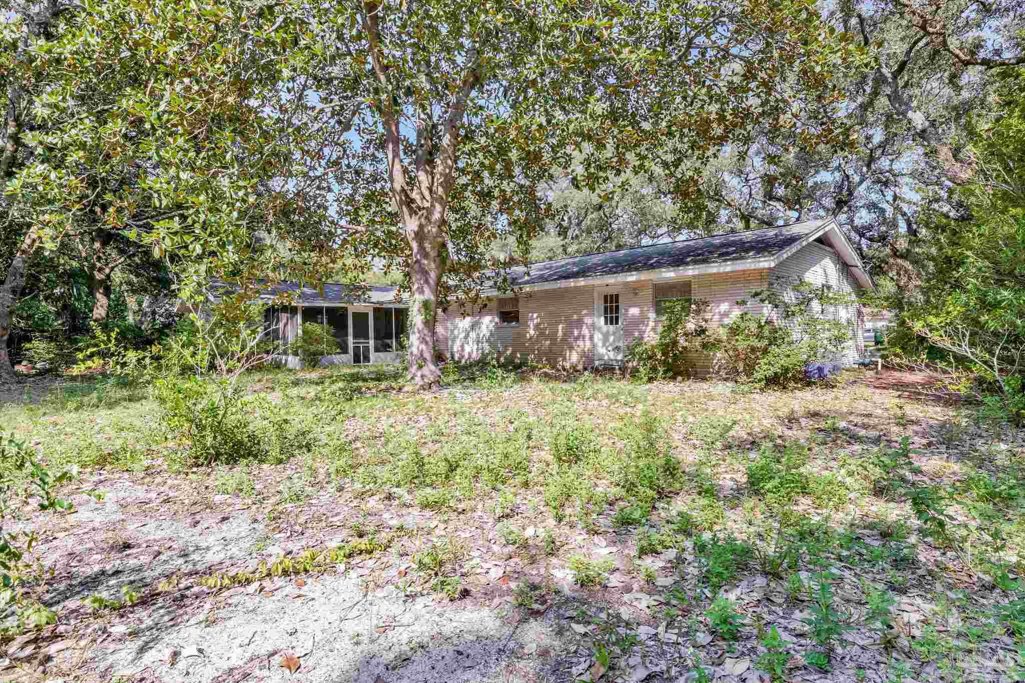 208 Cordoba Street Gulf Breeze FL 32561