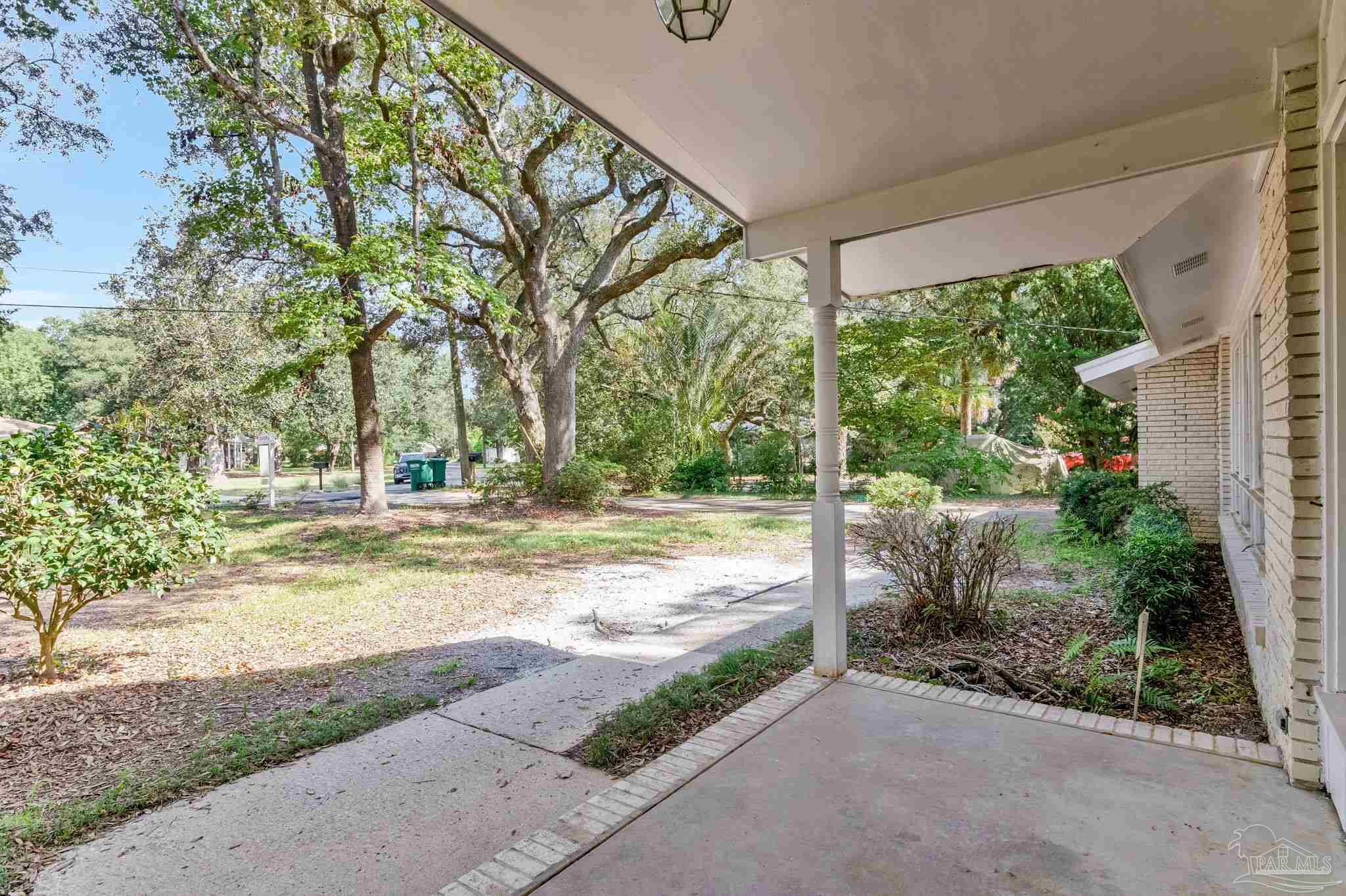 208 Cordoba Street Gulf Breeze FL 32561
