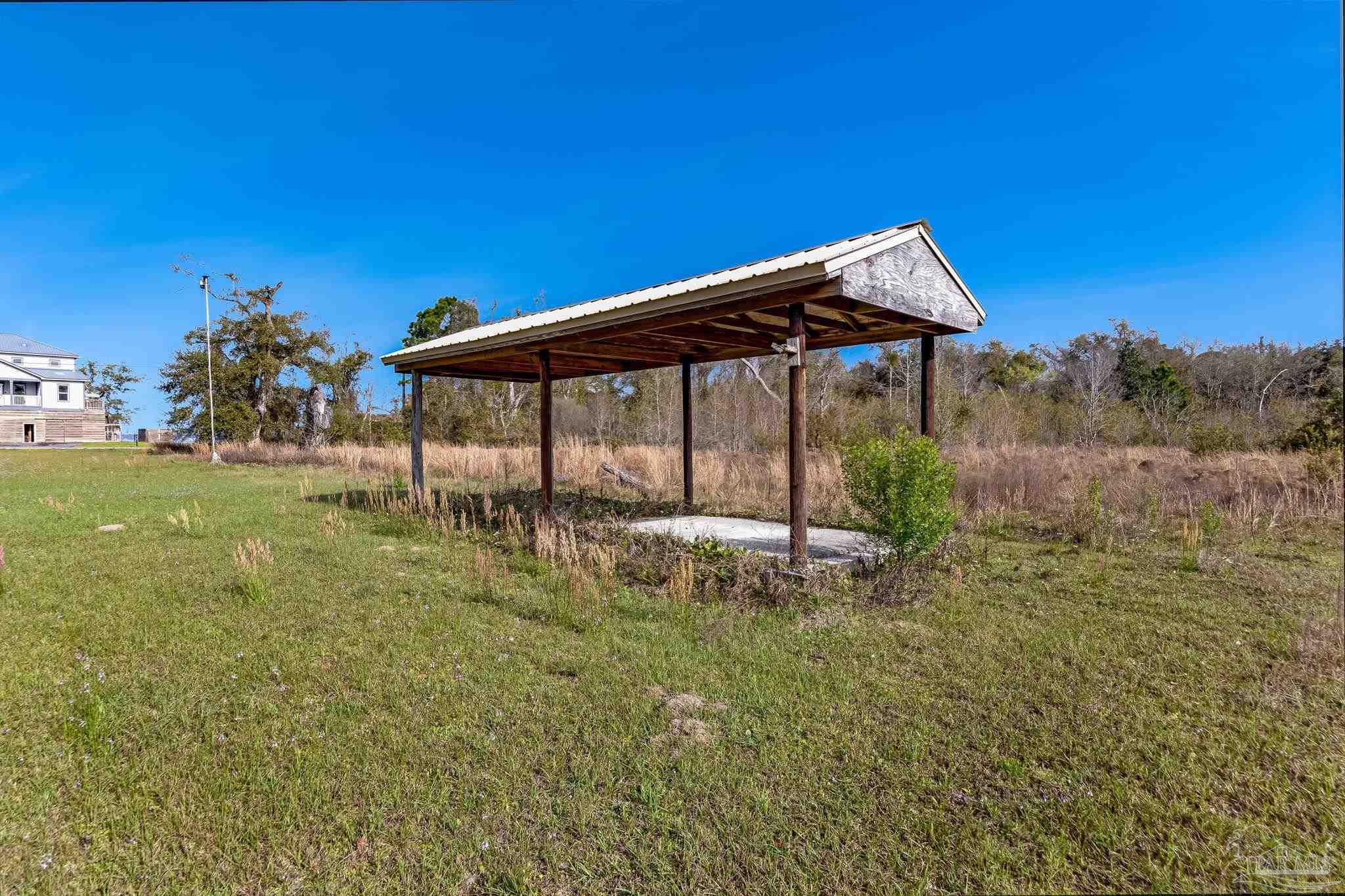 302 S Garcon Point Road Milton FL 32583