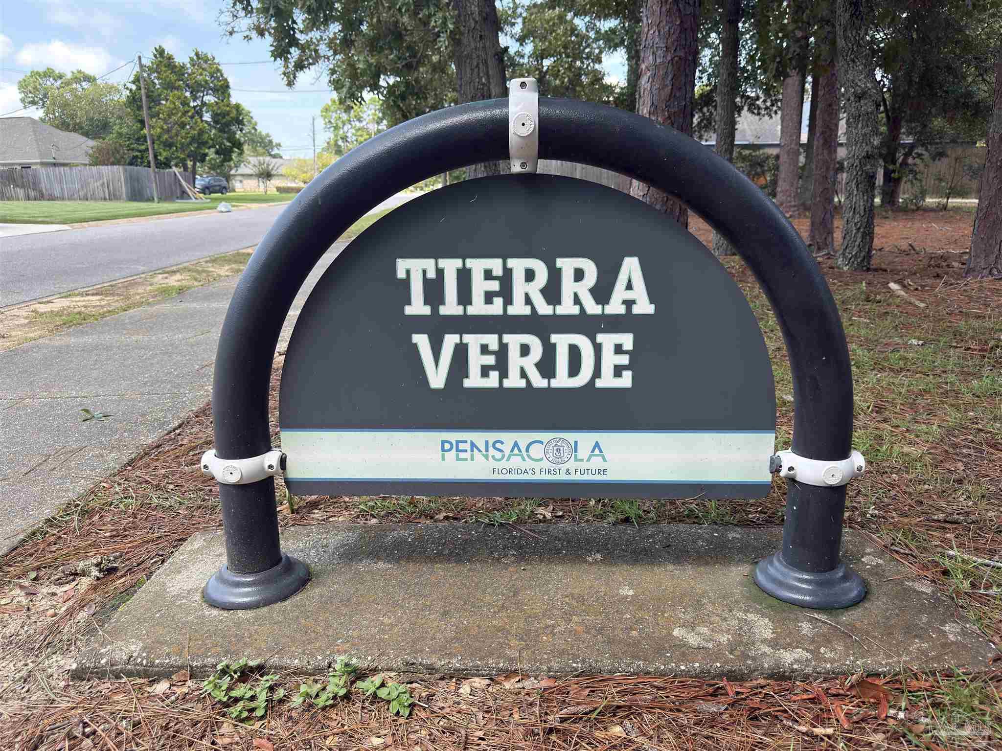 4240 Morelia Place Pensacola FL 32504