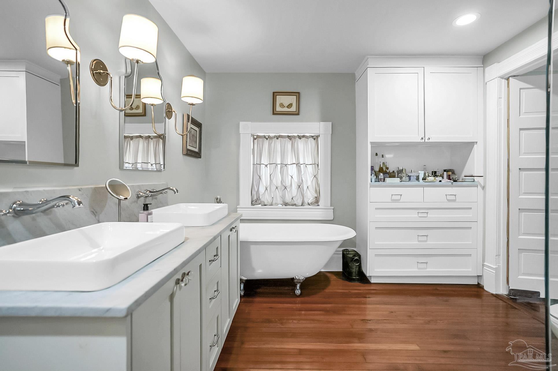 316 W Strong Street Pensacola FL 32501