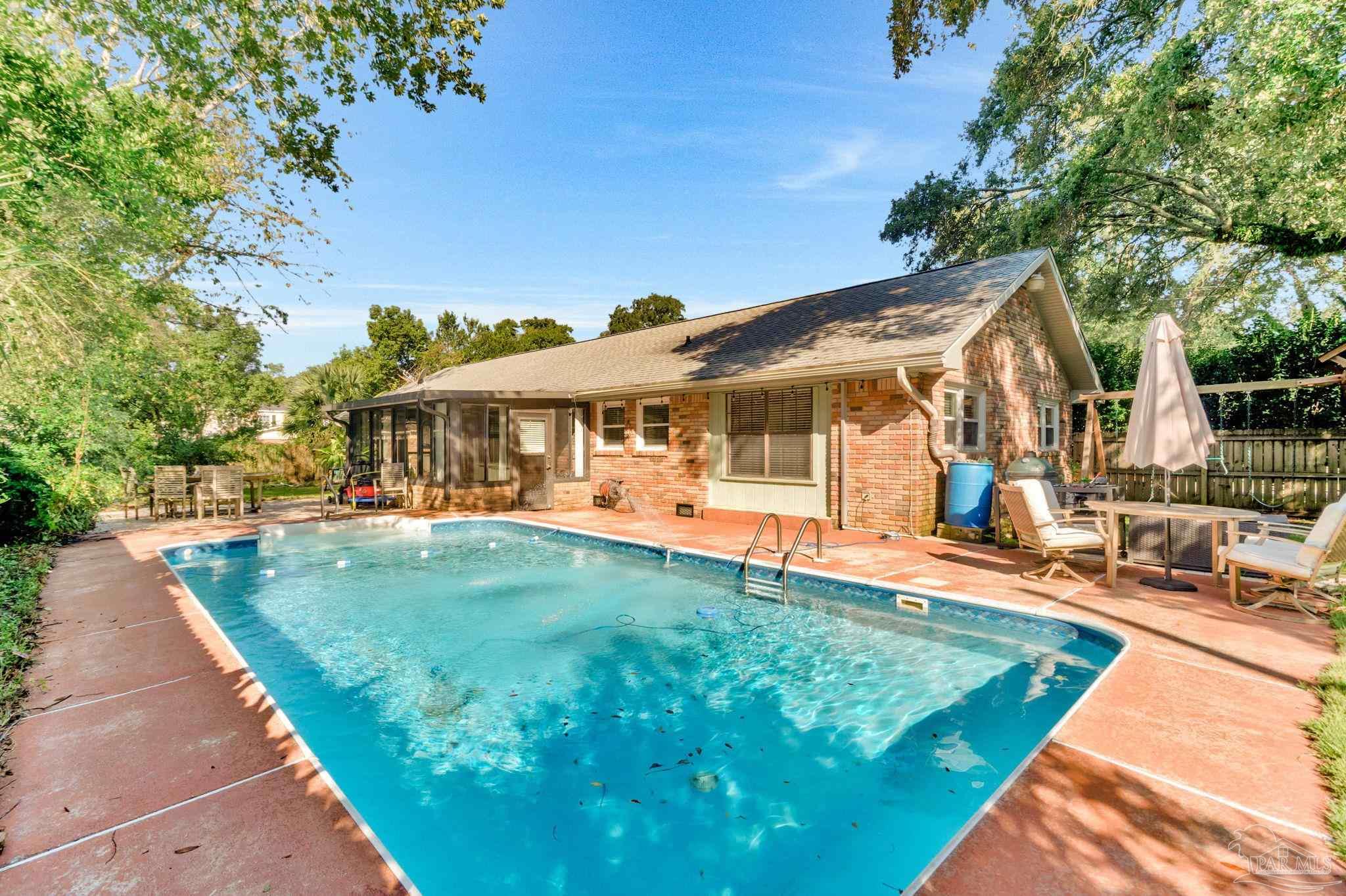 301 W Mallory Pensacola FL 32501