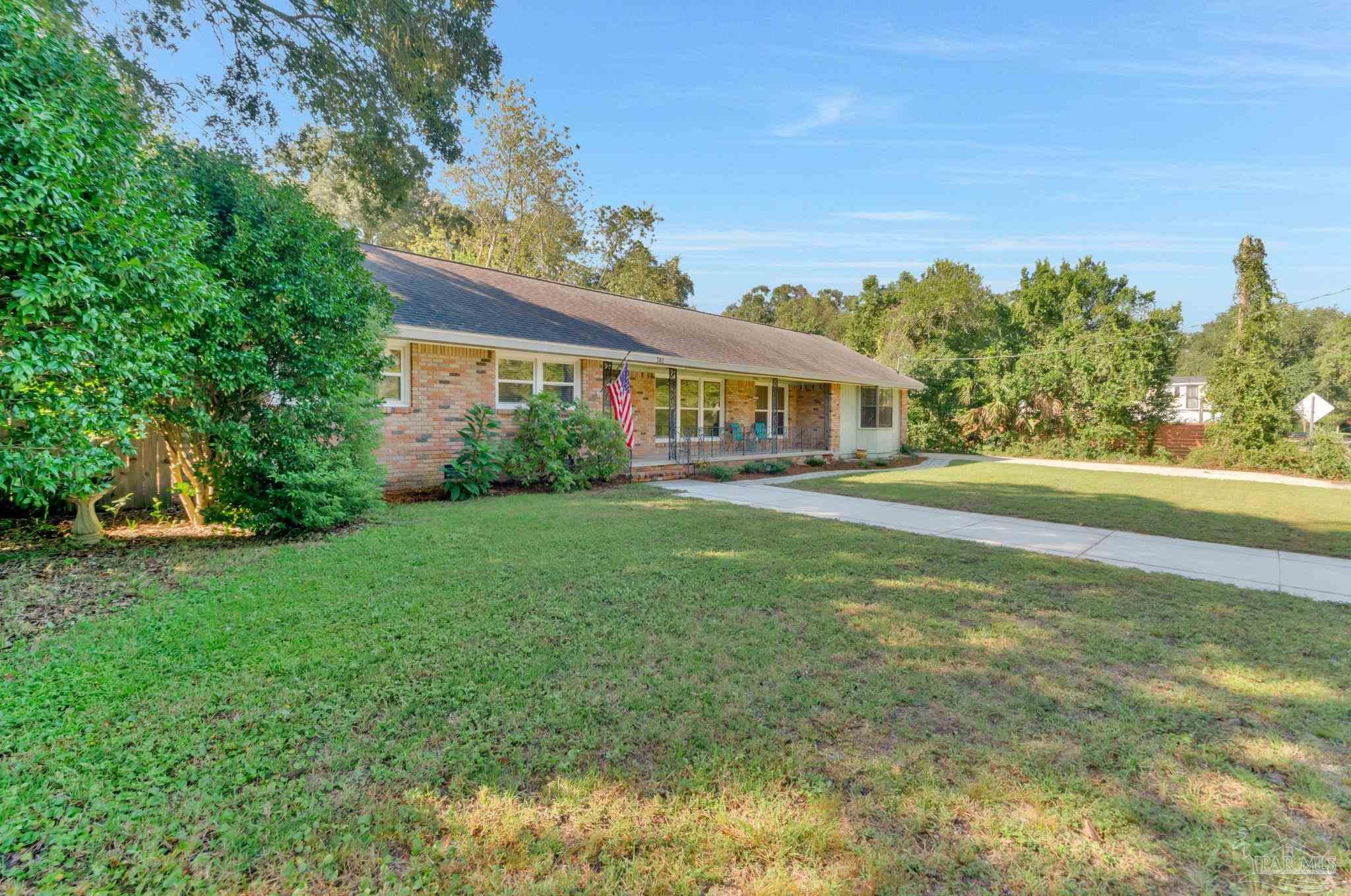 301 W Mallory Pensacola FL 32501