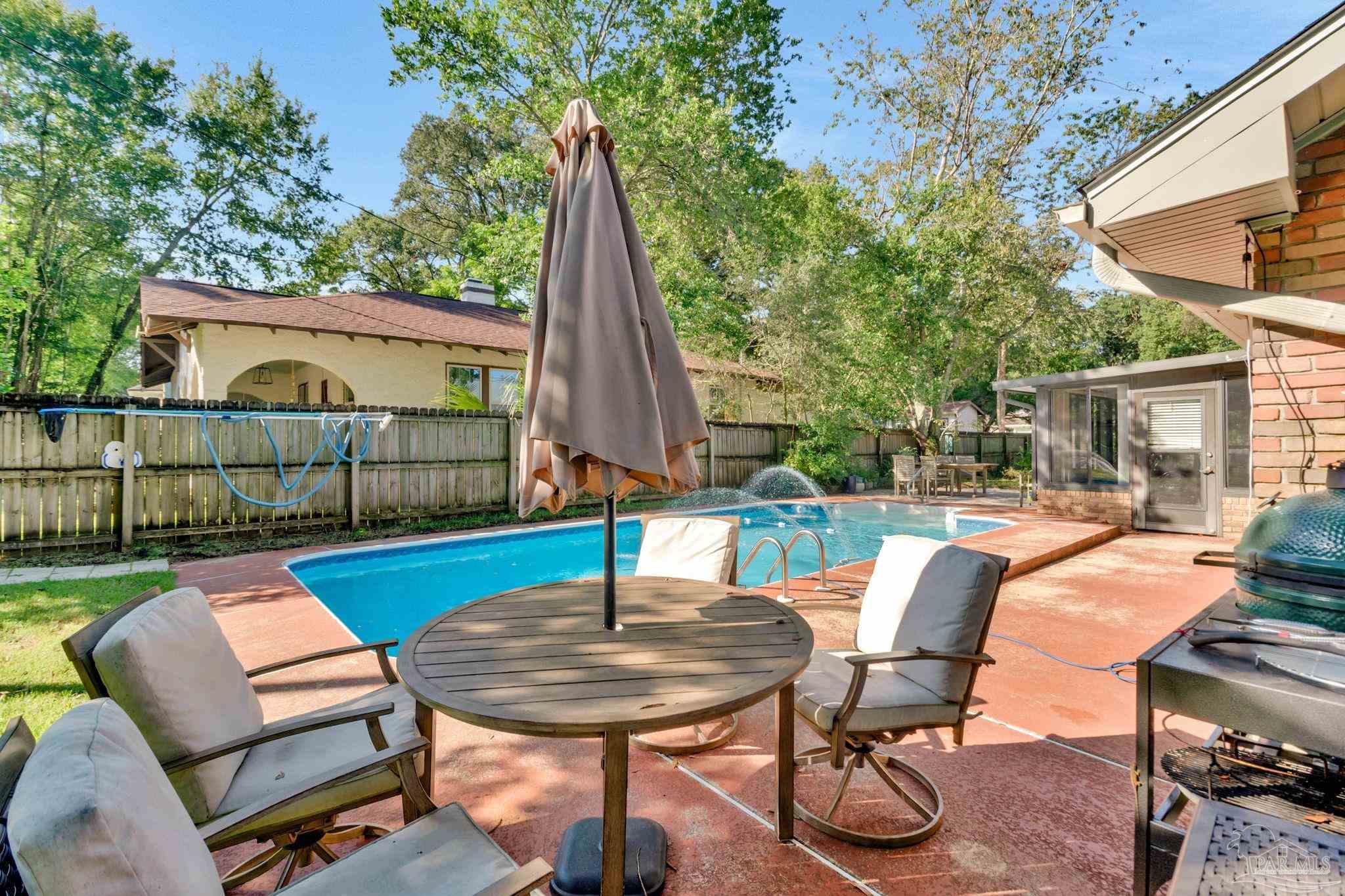 301 W Mallory Pensacola FL 32501