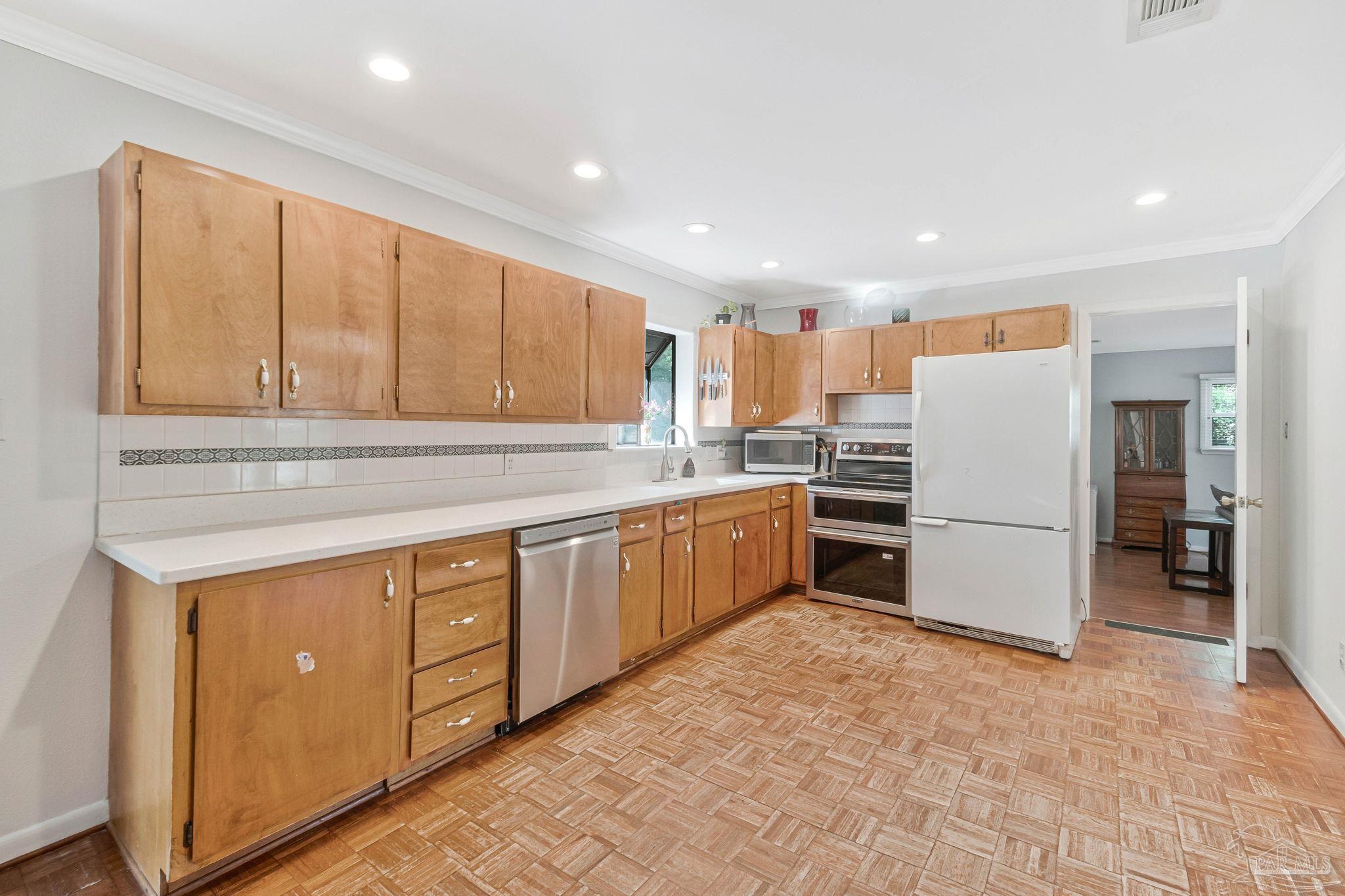 301 W Mallory Pensacola FL 32501