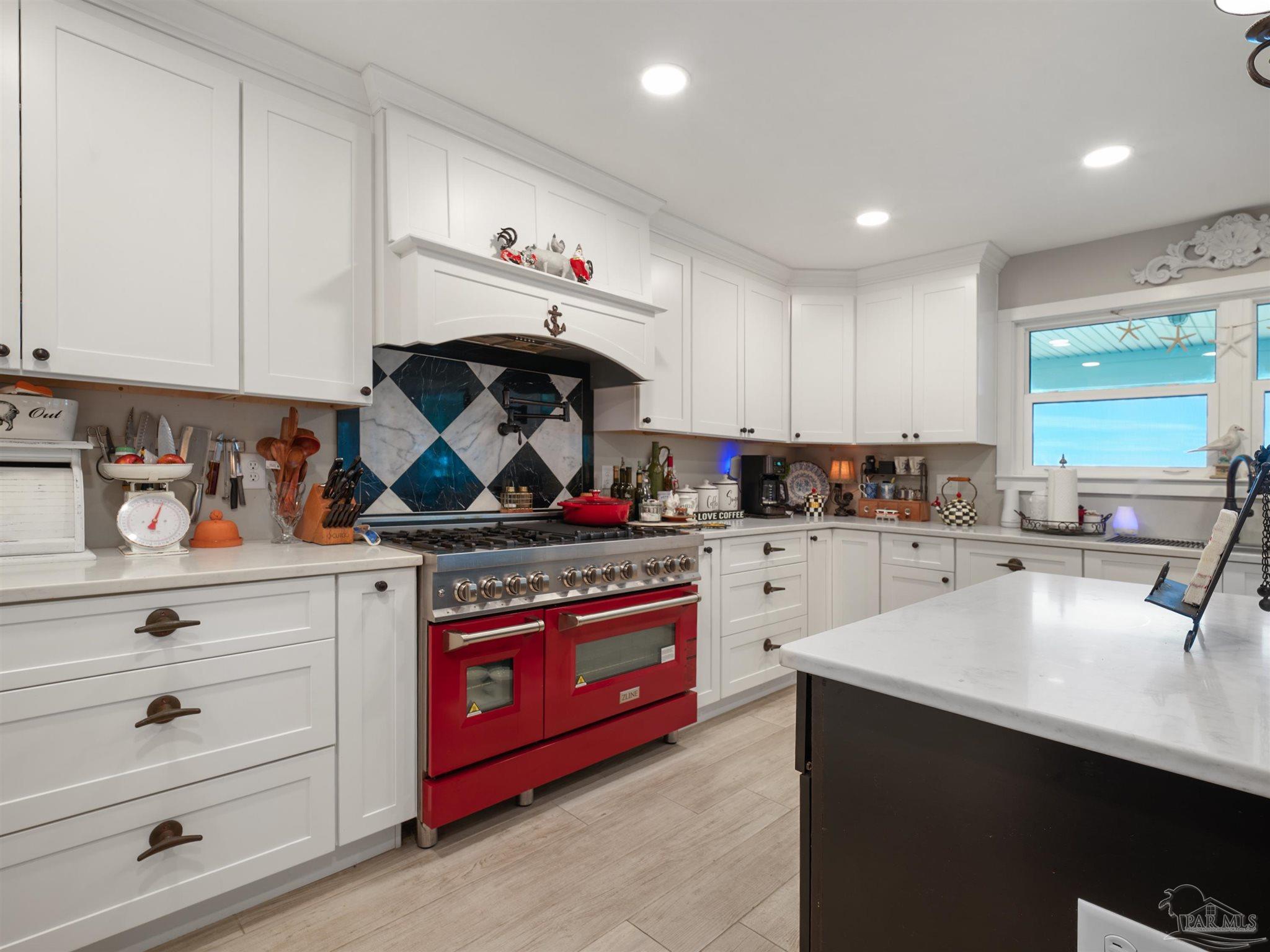 5485 Soundside Drive Gulf Breeze FL 32563
