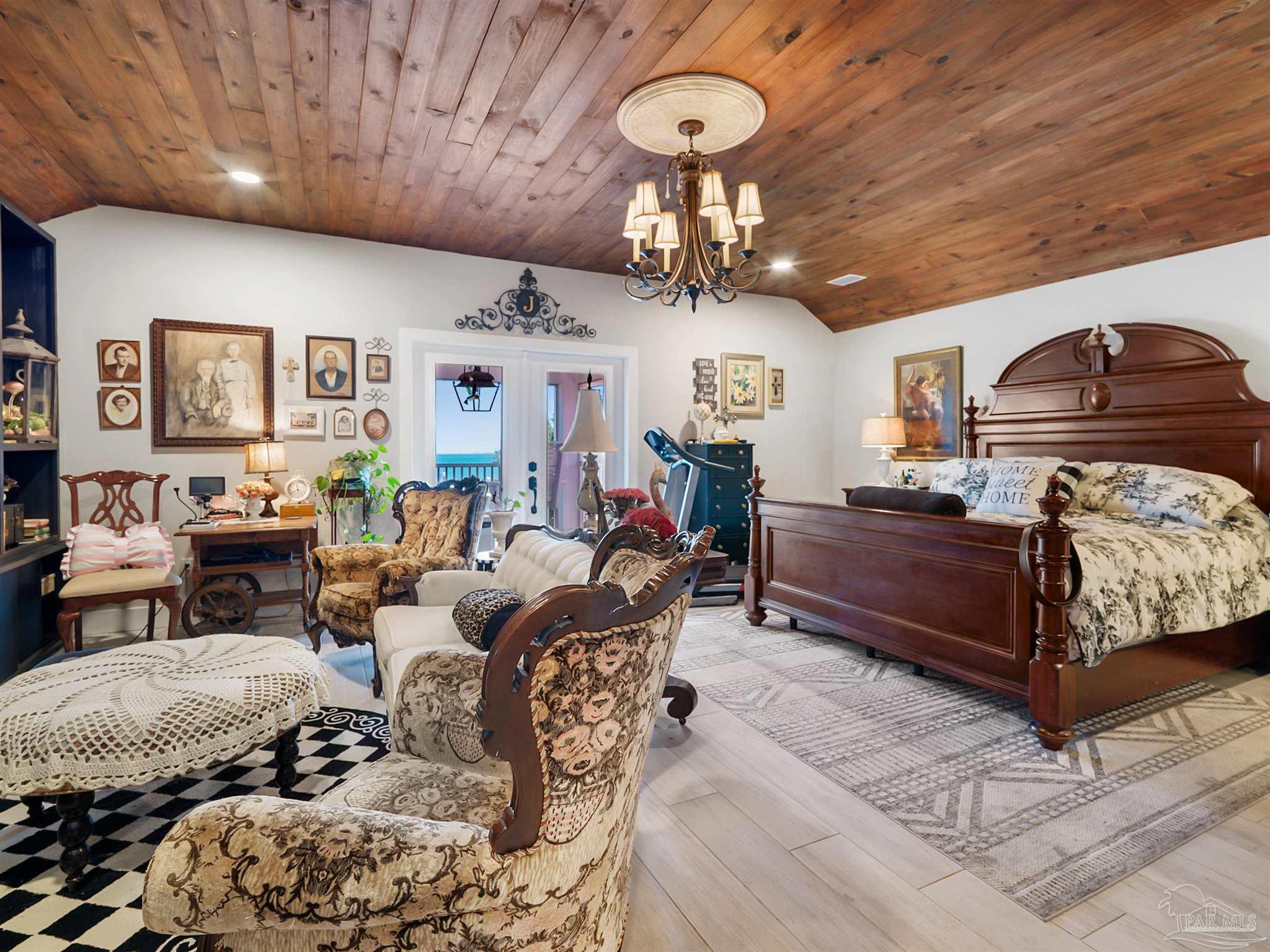 5485 Soundside Drive Gulf Breeze FL 32563