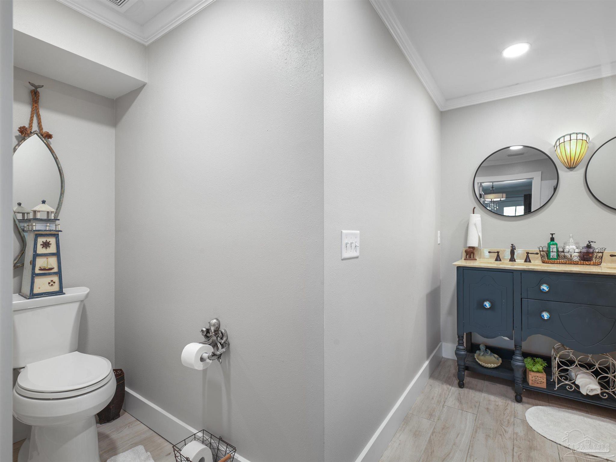 5485 Soundside Drive Gulf Breeze FL 32563
