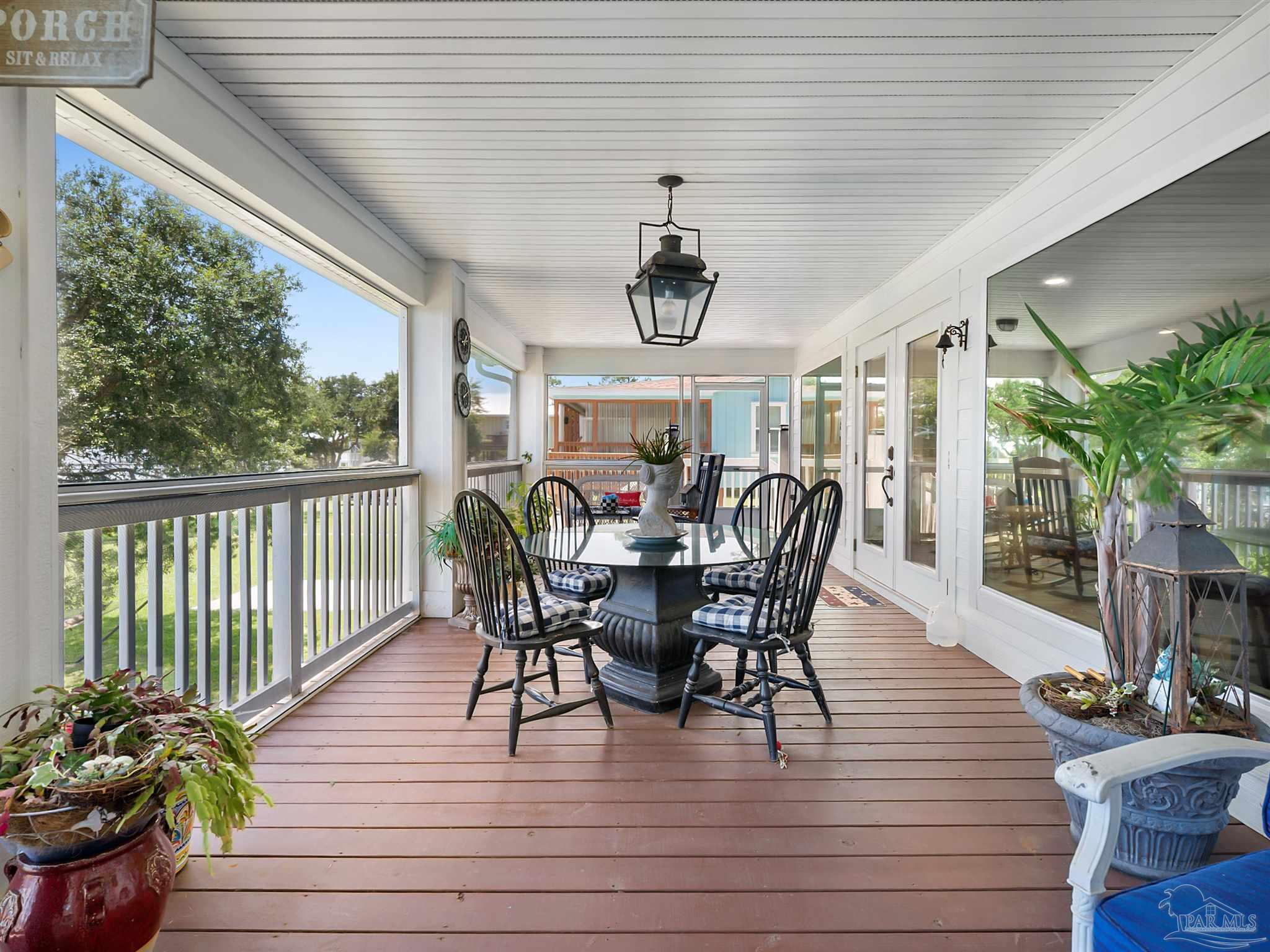 5485 Soundside Drive Gulf Breeze FL 32563