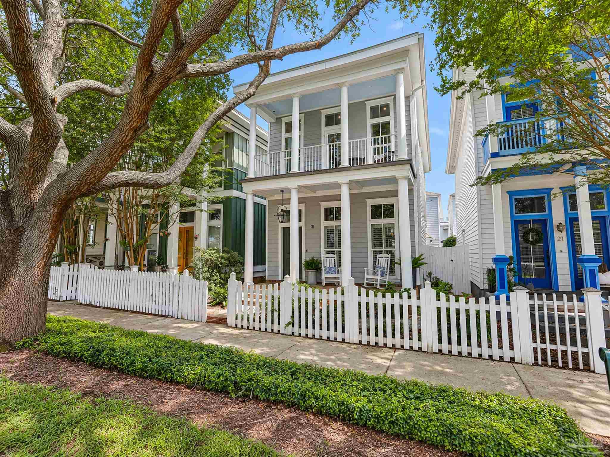 31 E Gathering Green Pensacola FL 32502