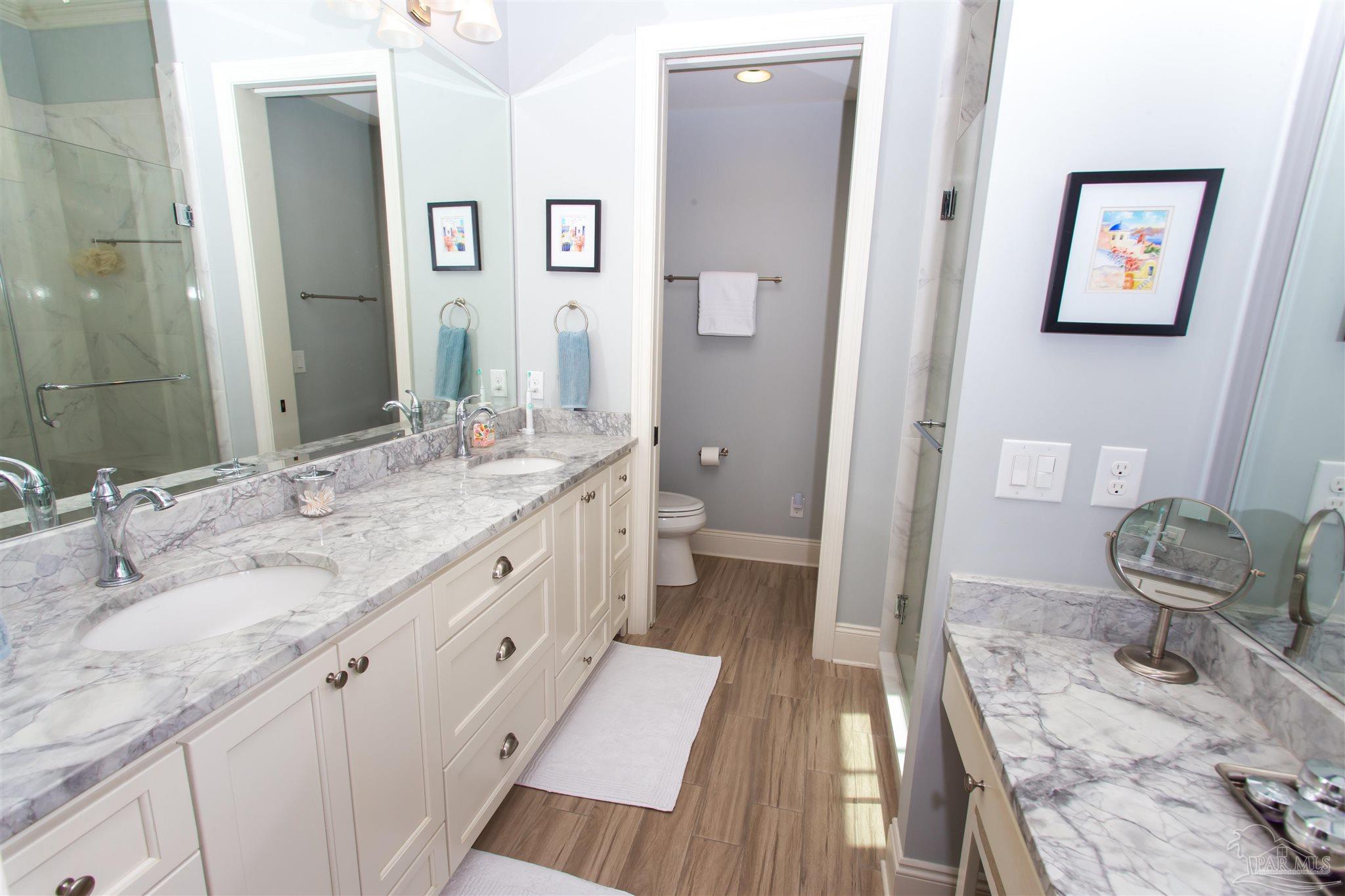31 E Gathering Green Pensacola FL 32502