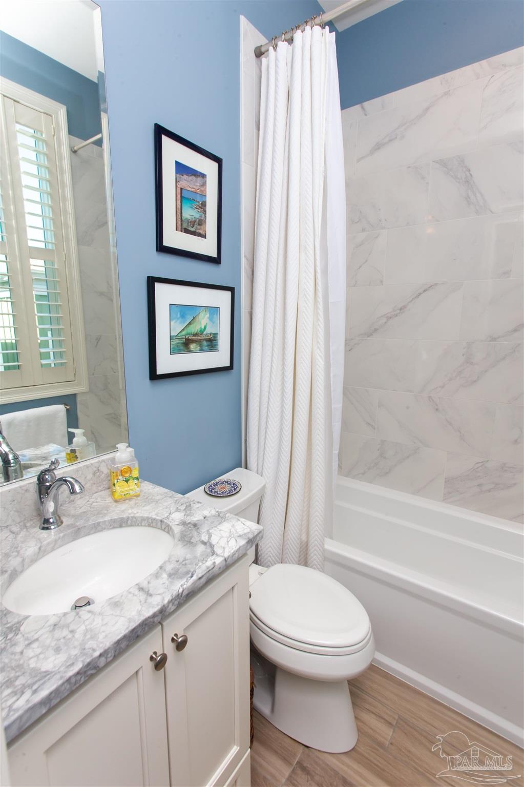 31 E Gathering Green Pensacola FL 32502