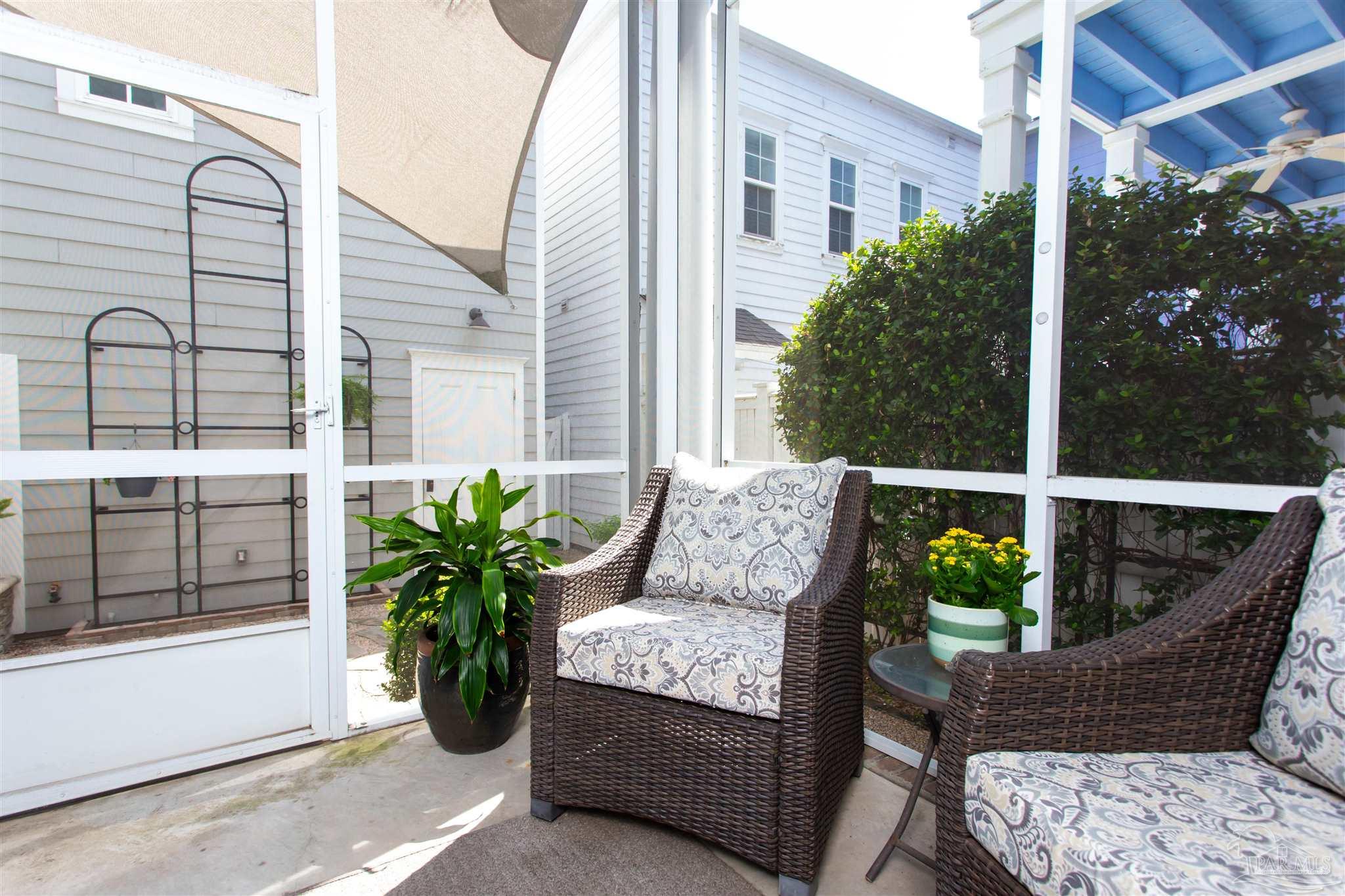 31 E Gathering Green Pensacola FL 32502