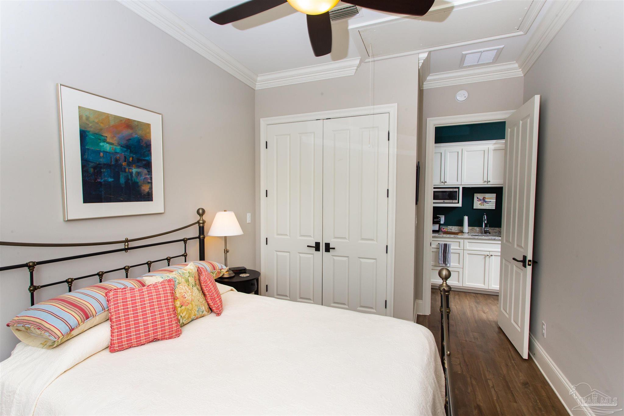 31 E Gathering Green Pensacola FL 32502
